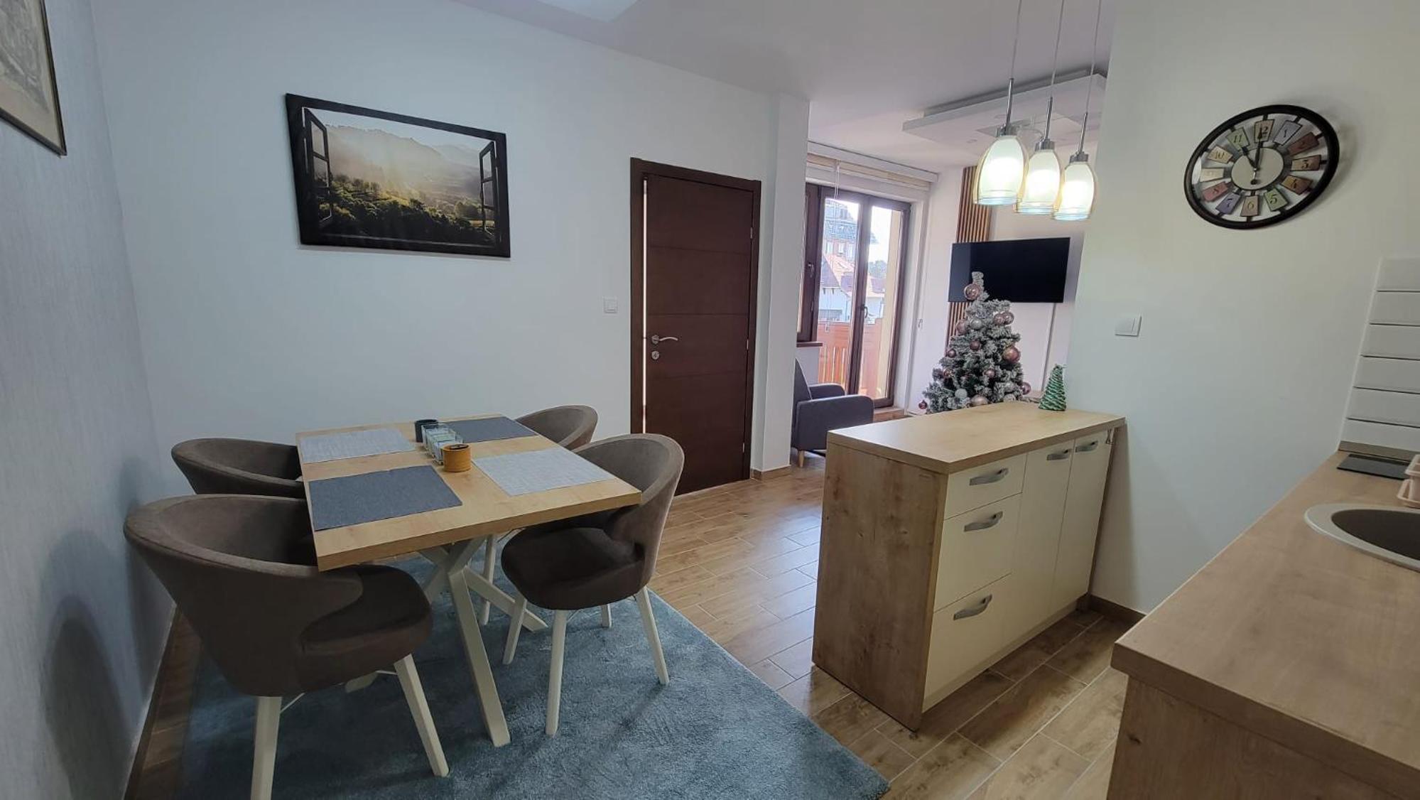 Family Apartman