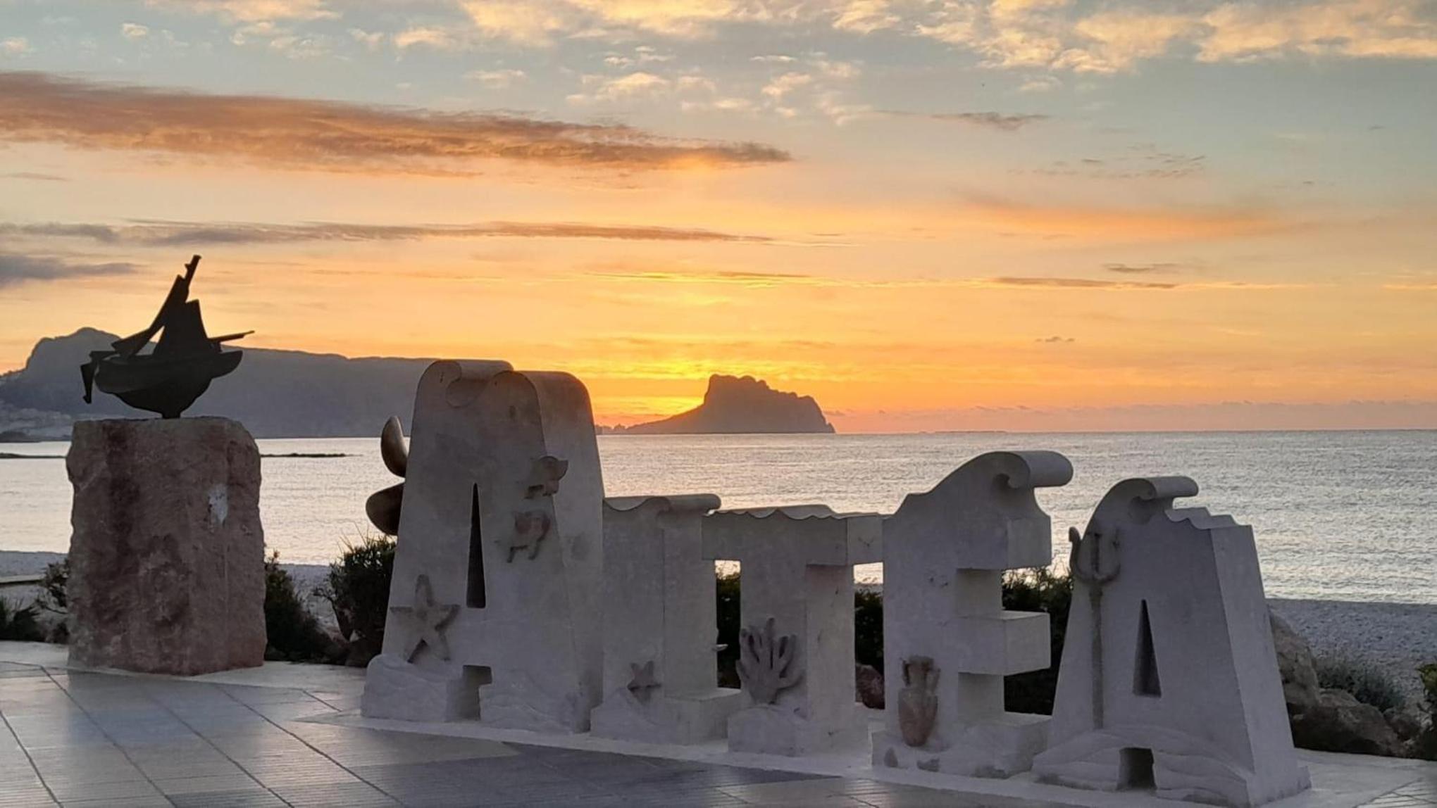 MIRA ALTEA · Luxury Boutique Stay view 5