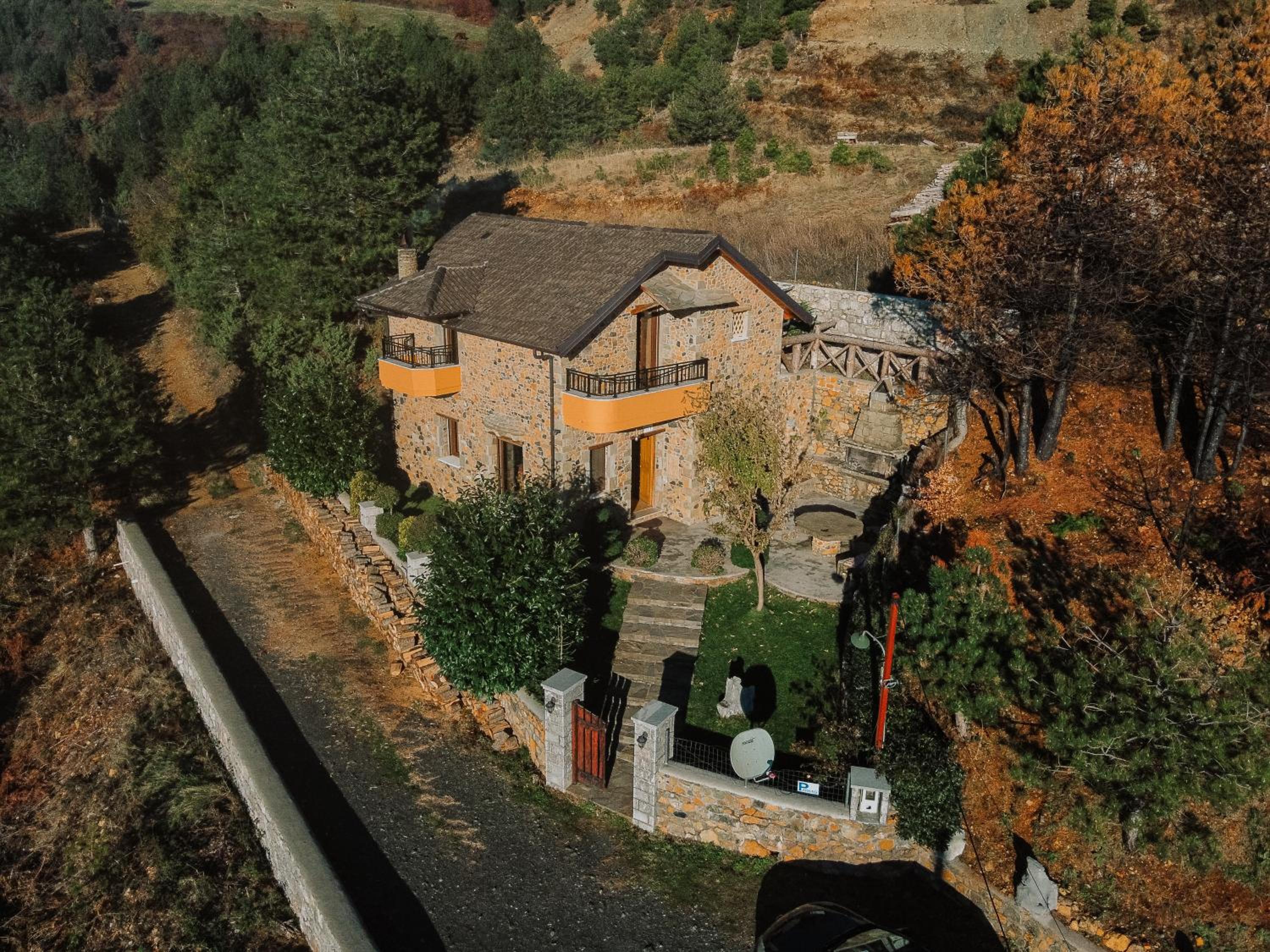 Shtepia Tradites Gjinar photo 2