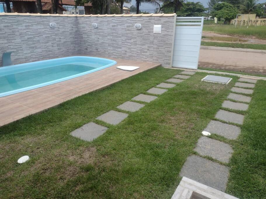 O paraiso existe casa lado praia