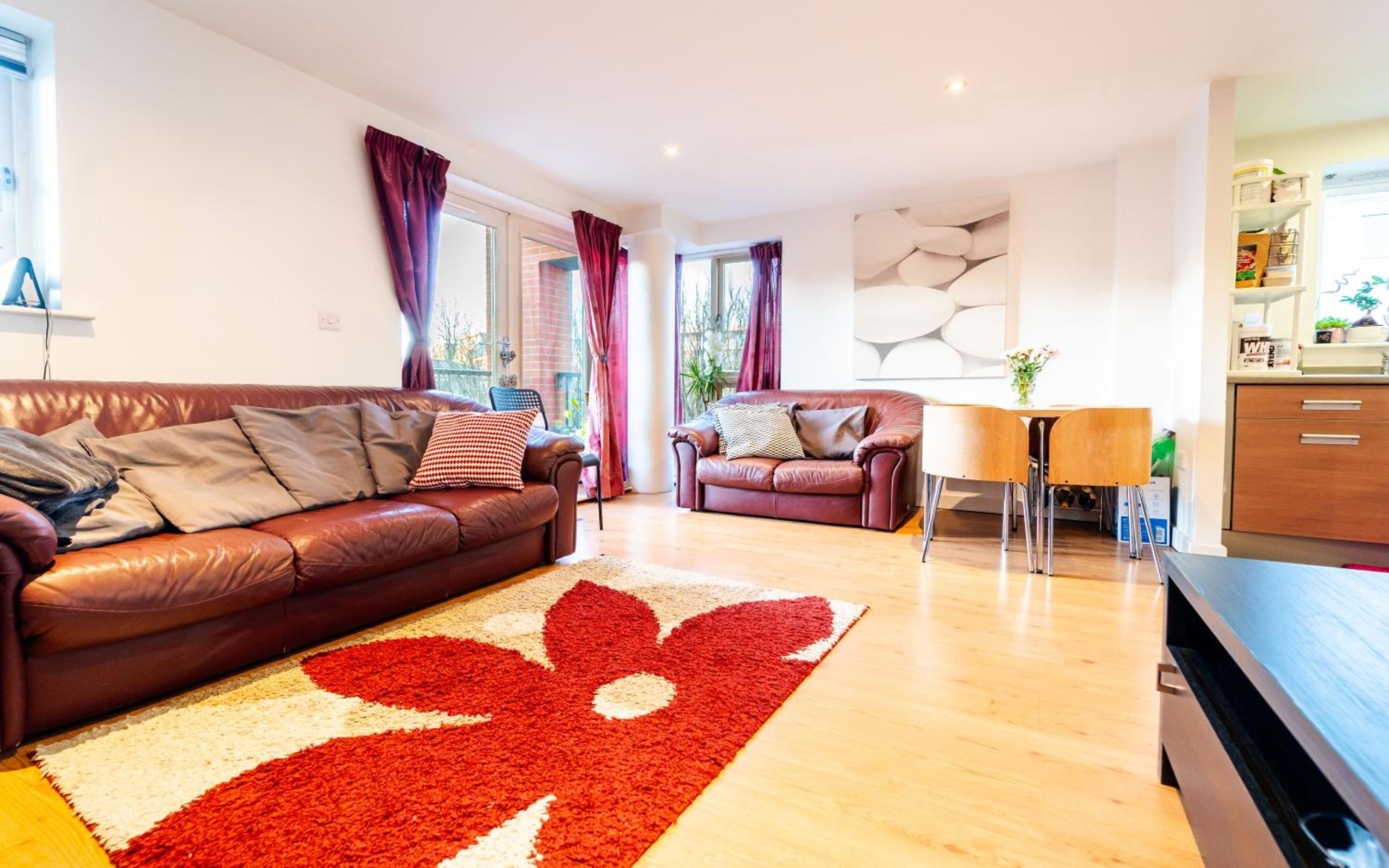 1 bedroom stylish apartment in zone 2 close to center - whole apartment