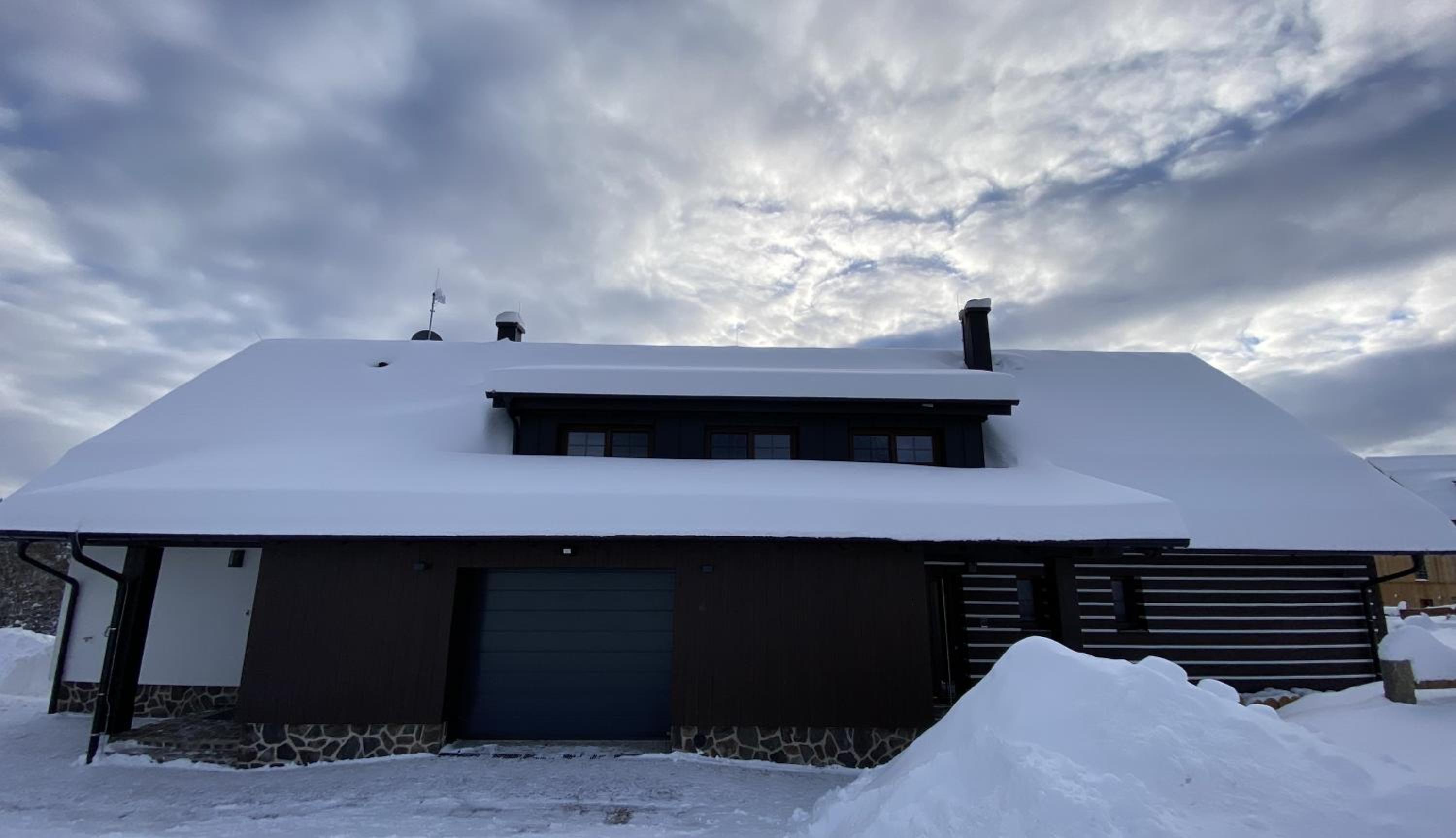 APARTMÁNY ATHEL KVILDA