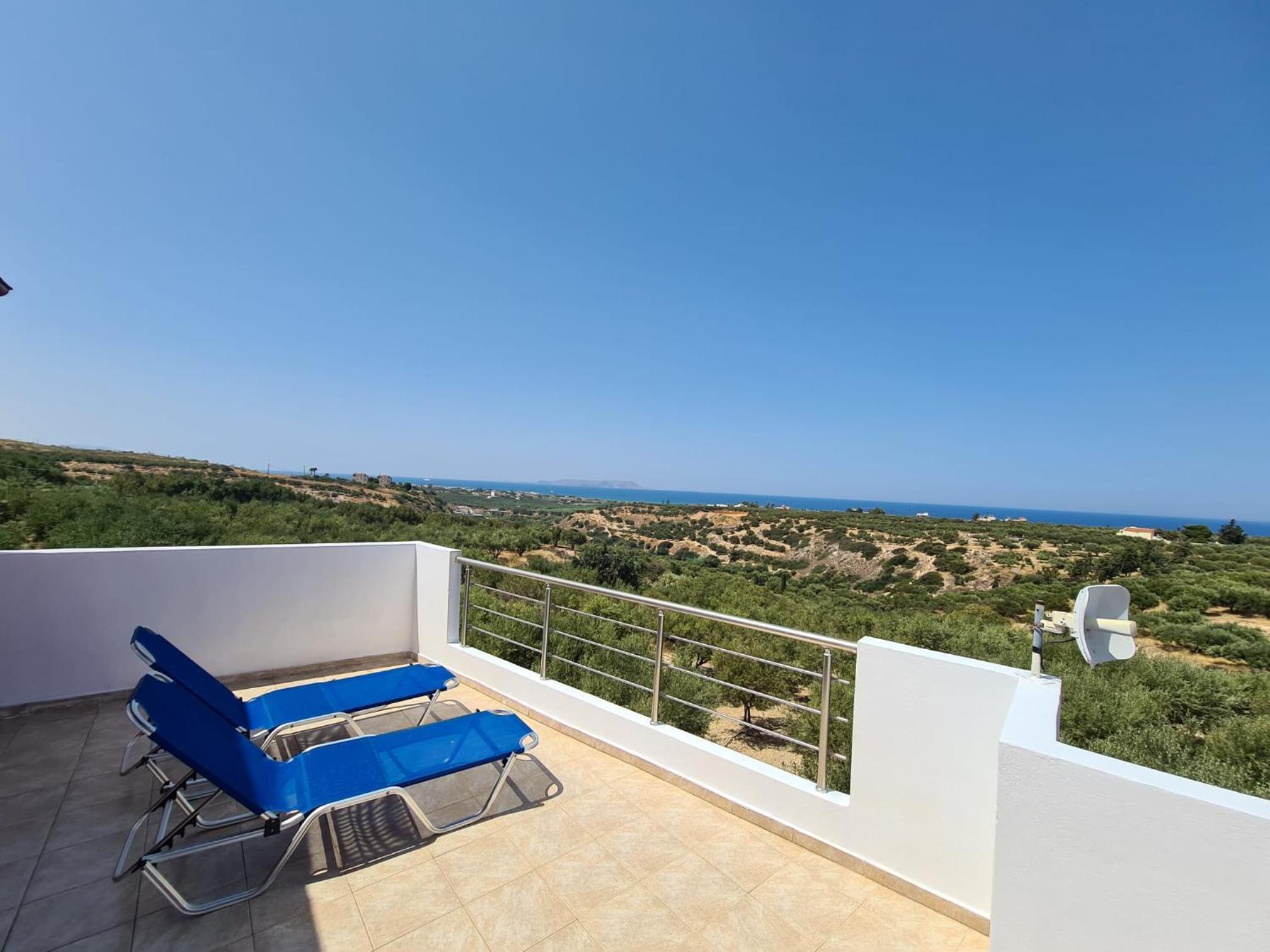 Villa Aposelemis photo 2