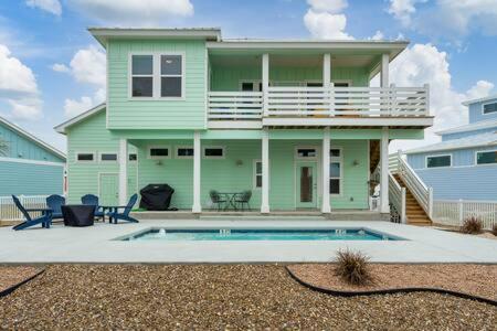The Gruene Escape at Royal Sands
