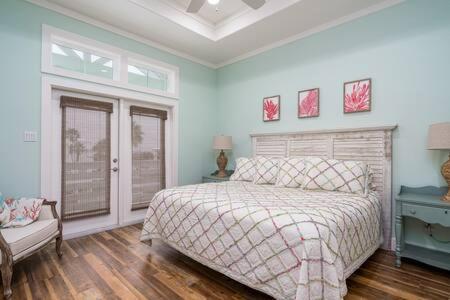 The Gruene Escape at Royal Sands