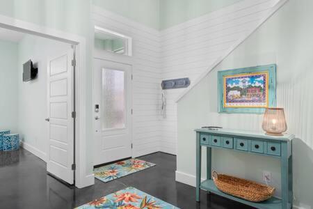 The Gruene Escape at Royal Sands