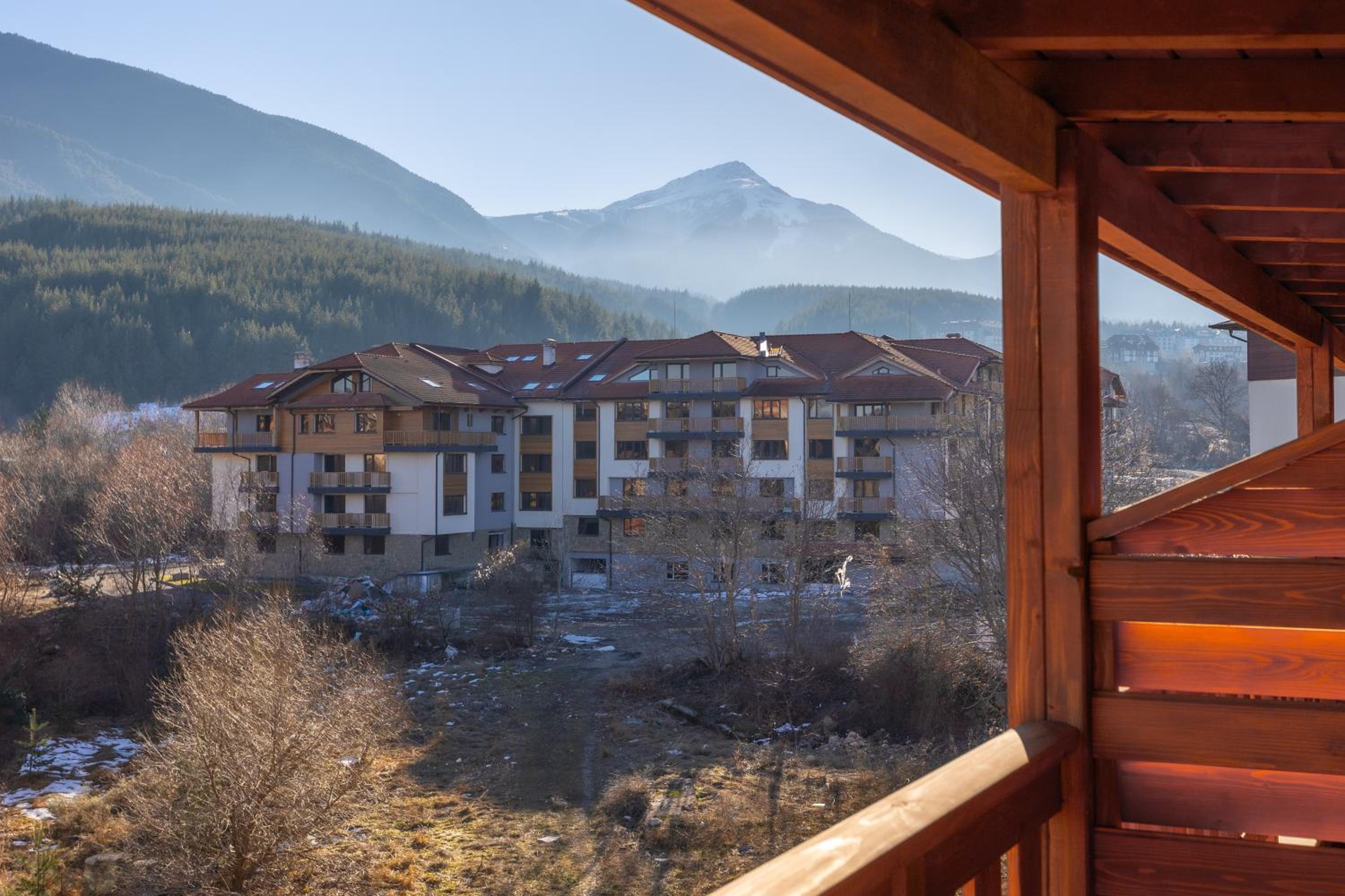 Pirin Sense Apartment Complex