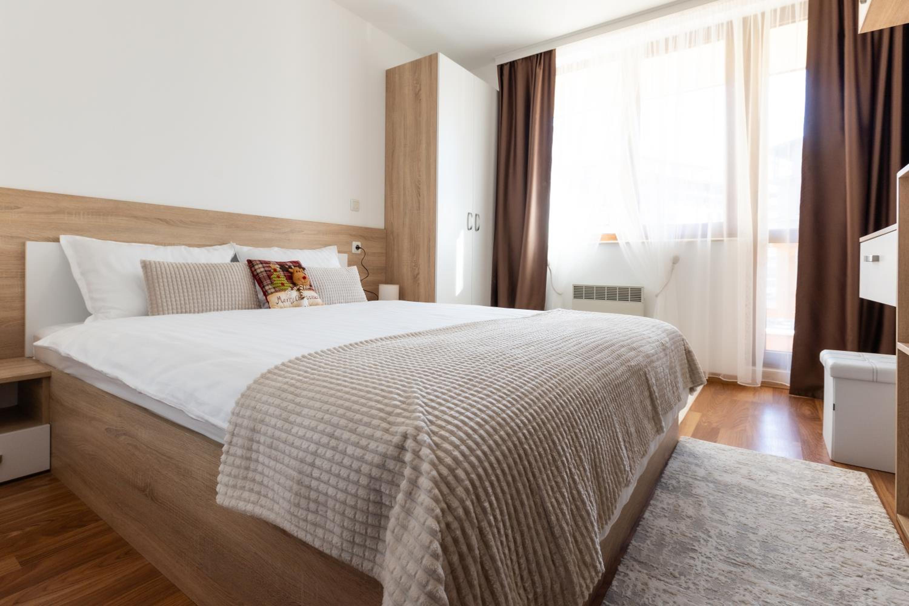 Pirin Sense Apartment Complex