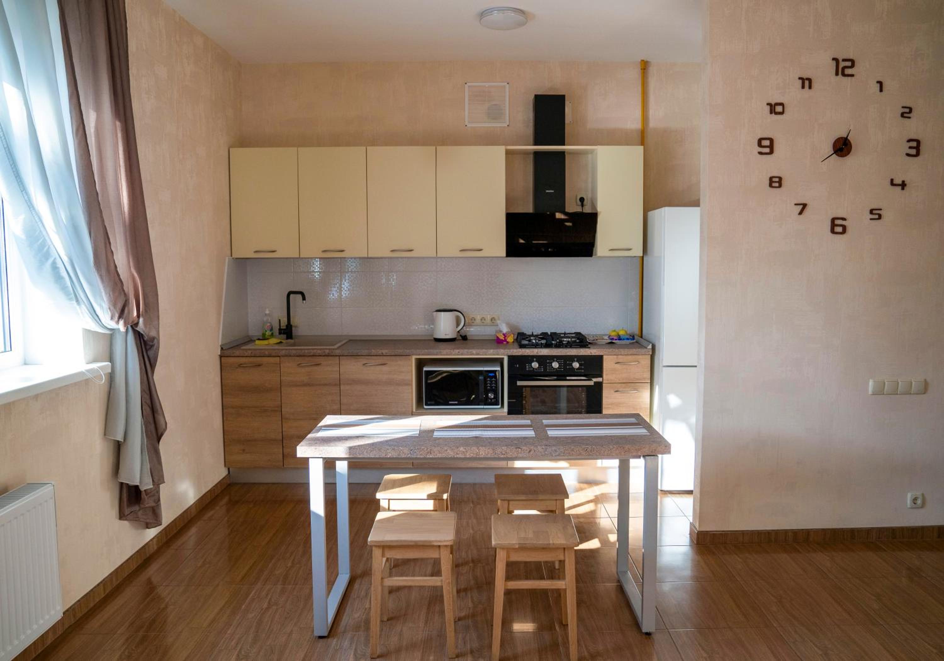 Guest house Kiev forest view 5