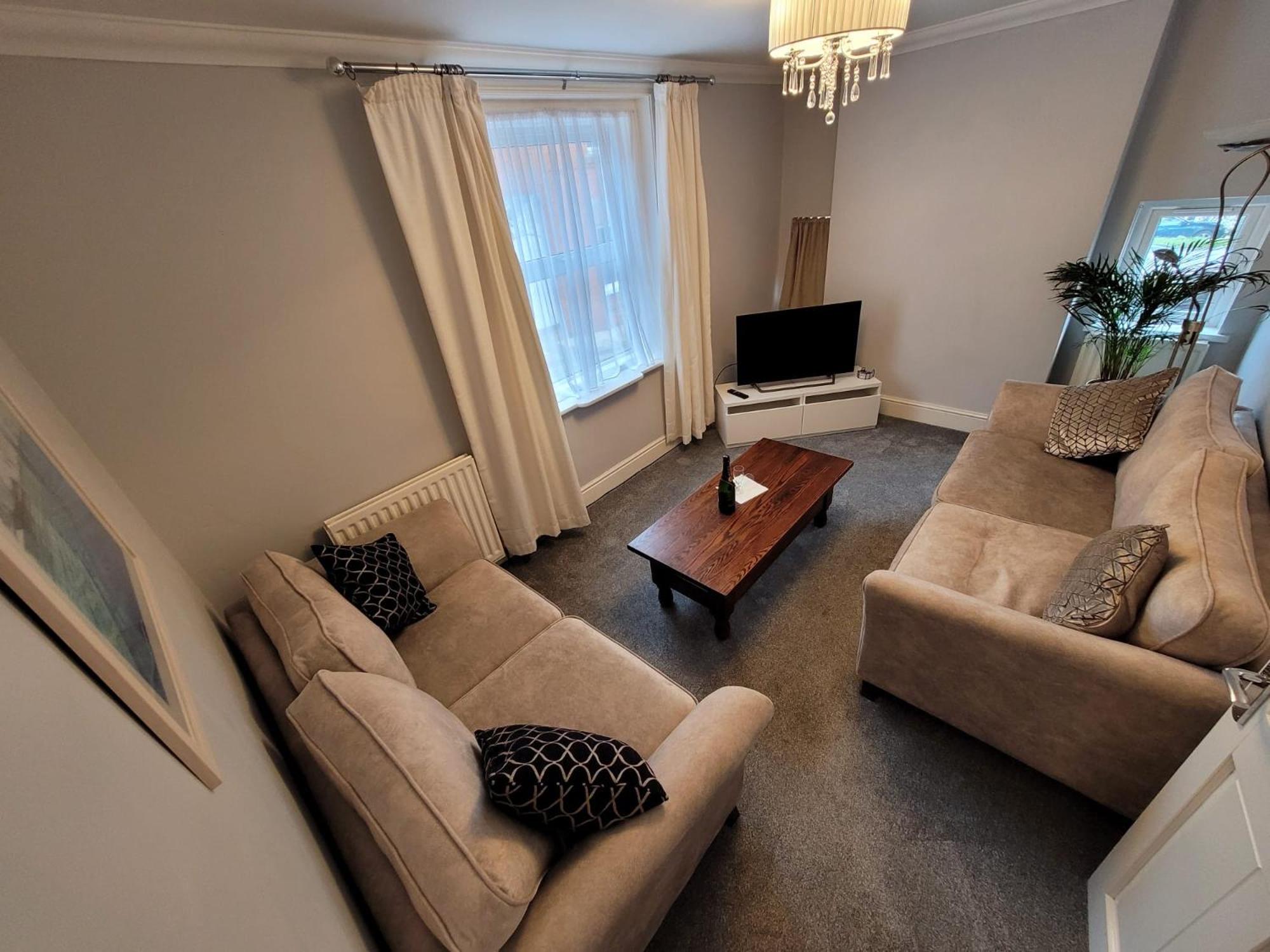 39 Queens Road view 2