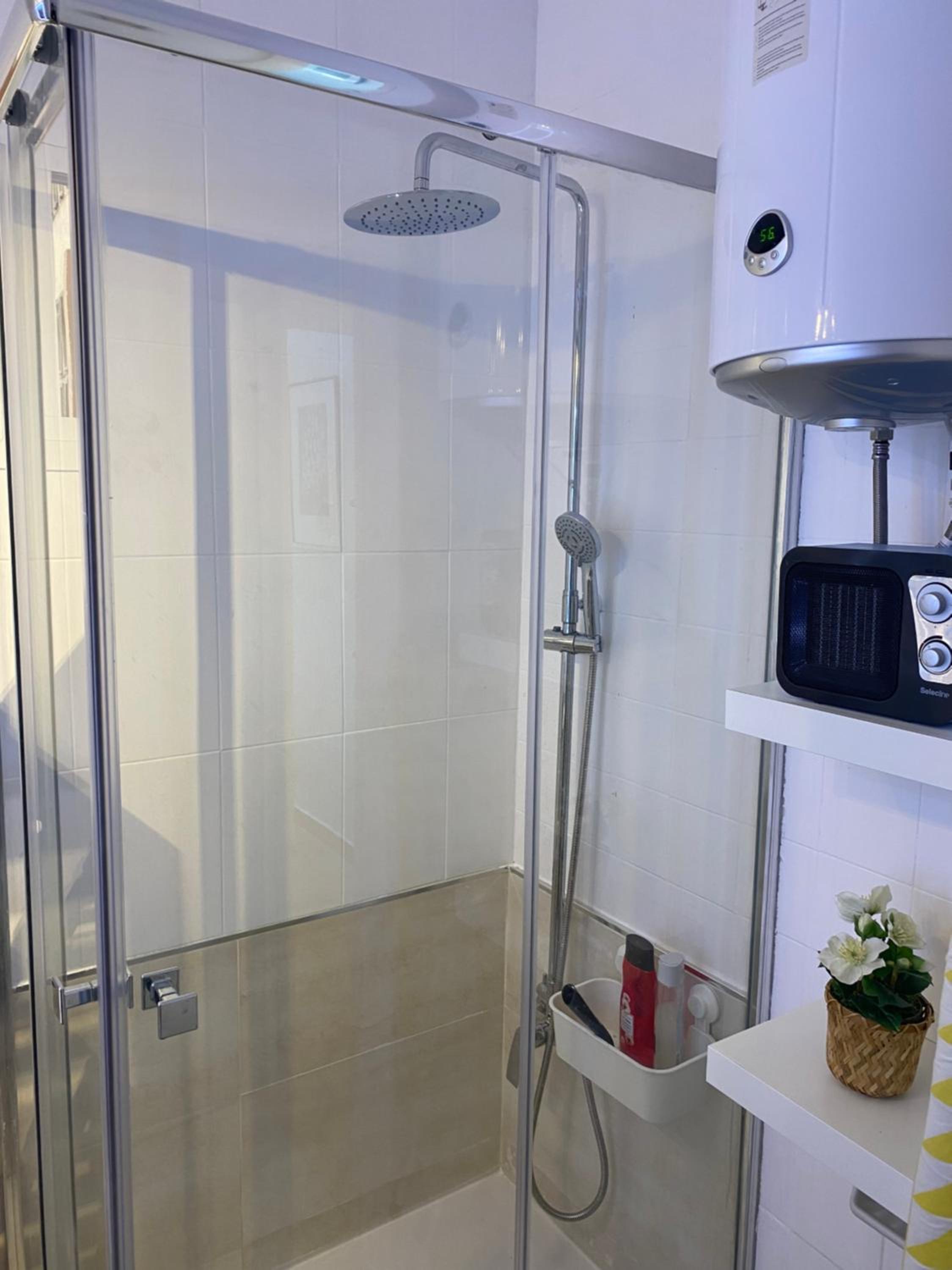 Ágata en Benalmádena — bathroom