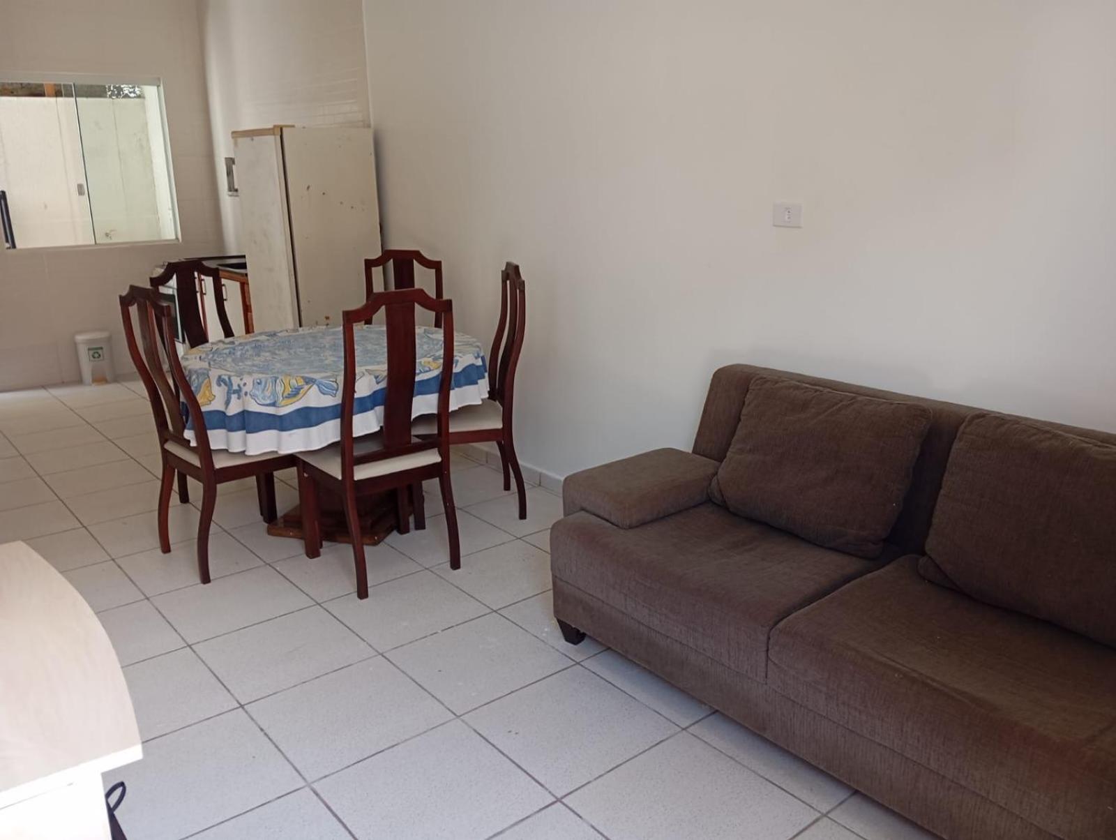 Casa boa e barata em Guaratuba