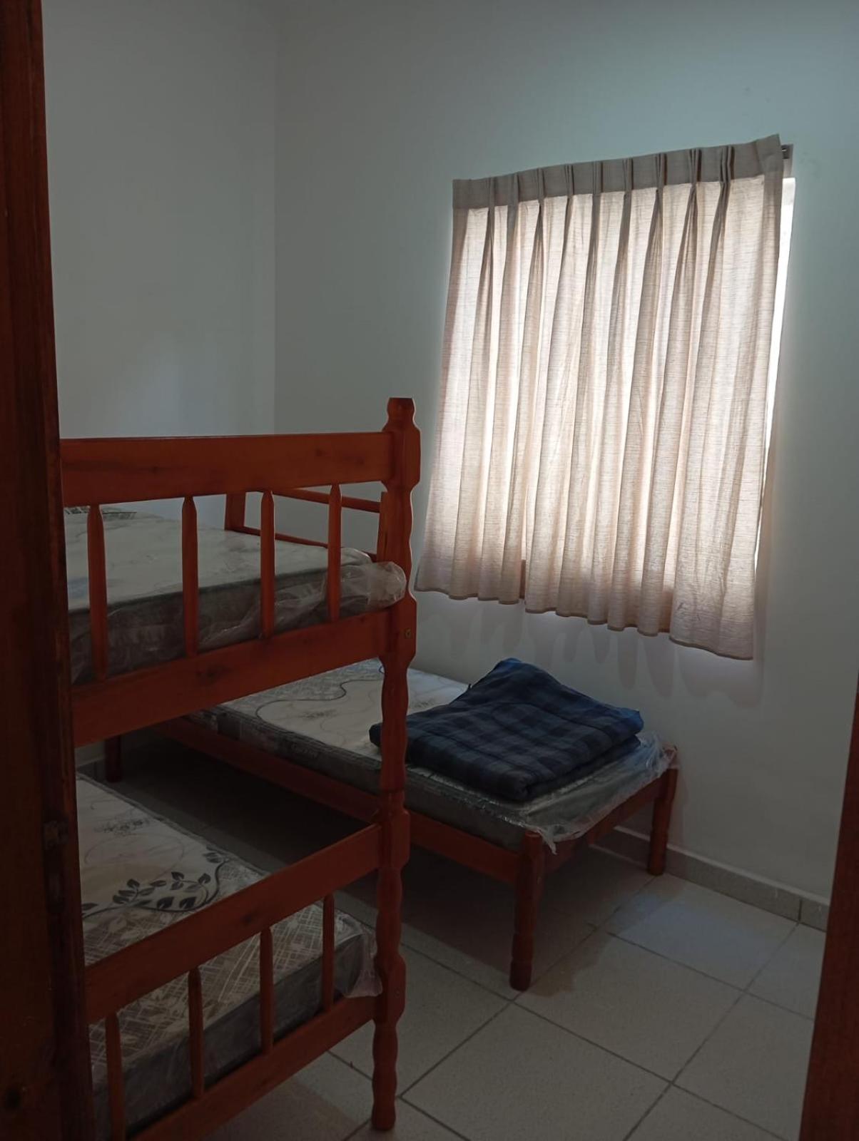 Casa boa e barata em Guaratuba