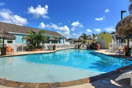 Happy Harbor at Pirates Bay Resort view 5