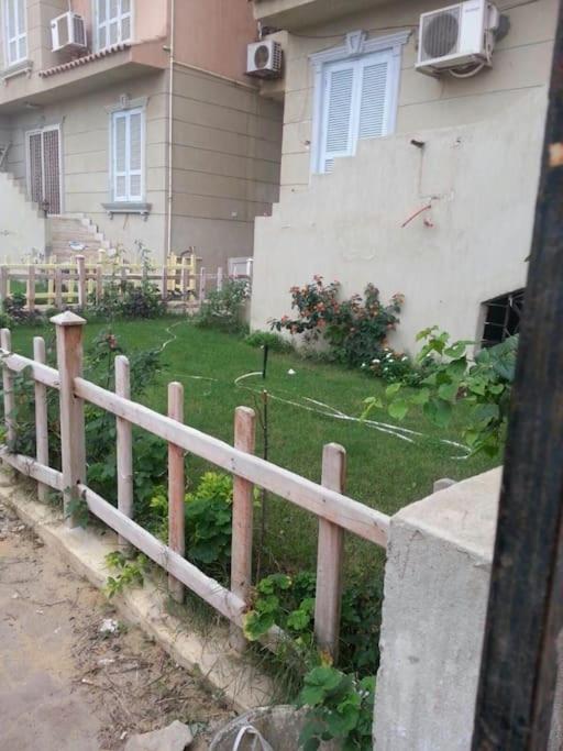 Apartment with Garden and Parking