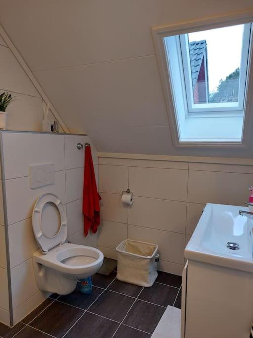 Rorbu i Austevoll med 3 soverom og mulighet for båtleie view 2