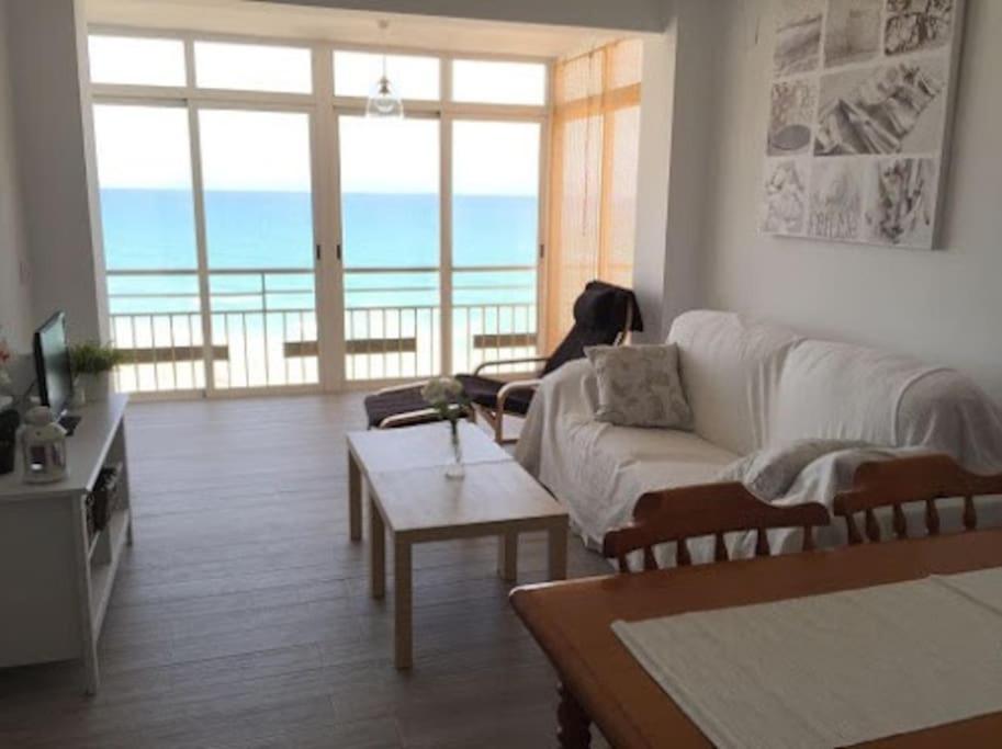 PRIMERA LINEA DE PLAYA-CULLERA photo 4