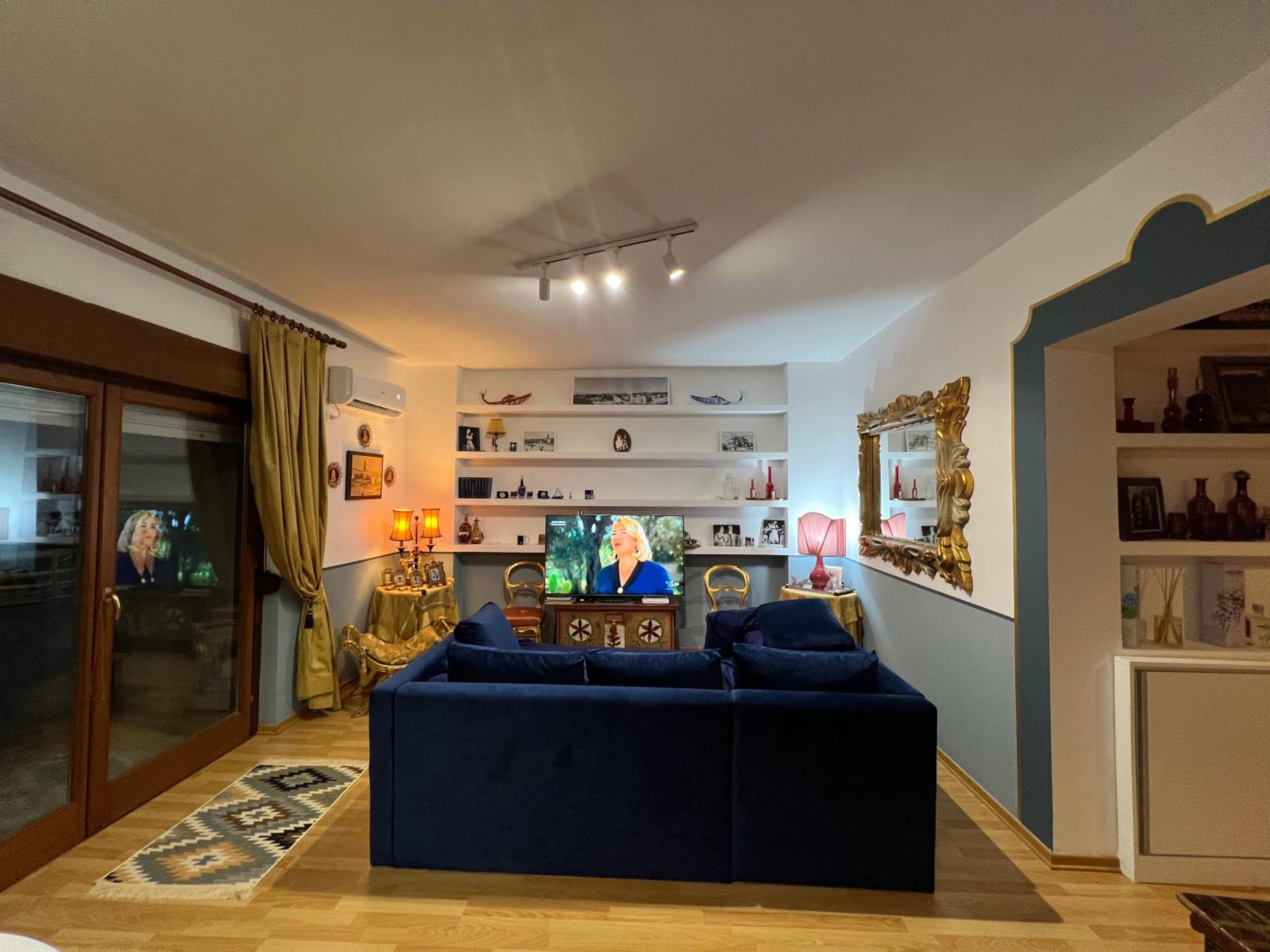 Tirana My Roots - NETI Museum Apartment Breathtaking View