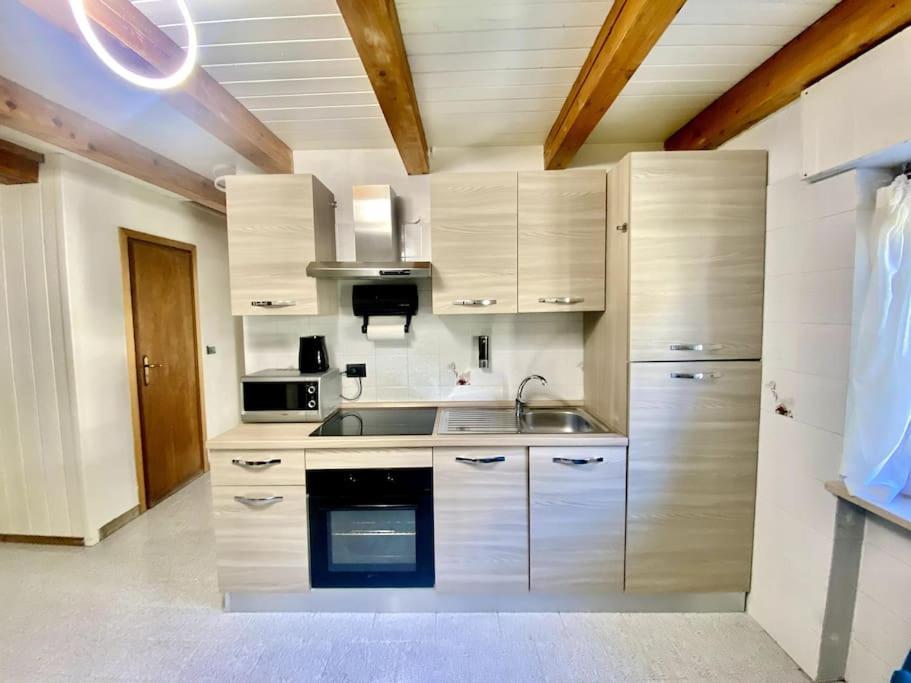 [SARRE] Maison Montan view 2