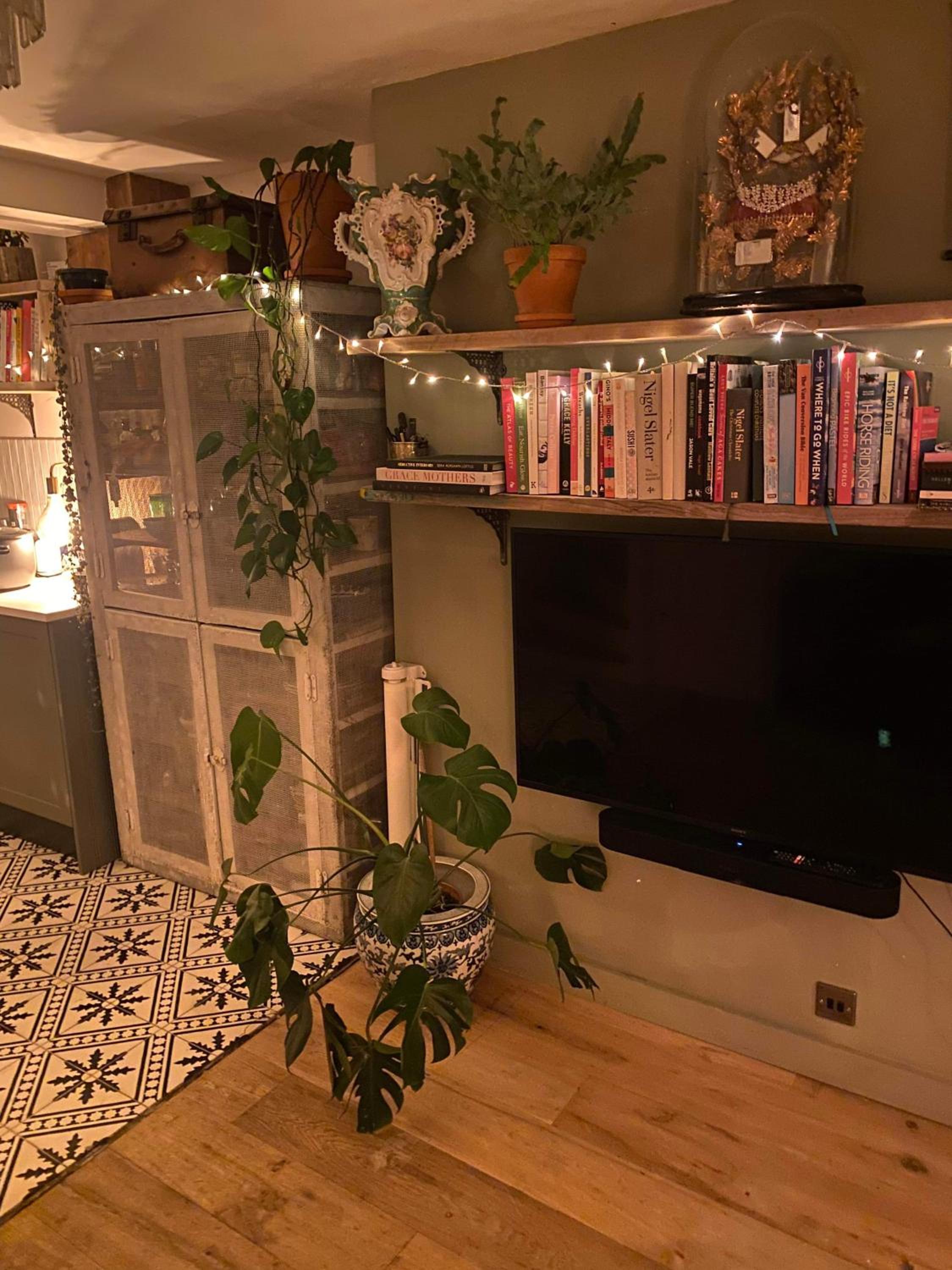 Stylish & Cosy Boutique Townhouse 1 bedroom, 1 sofa bed - sleeps 4
