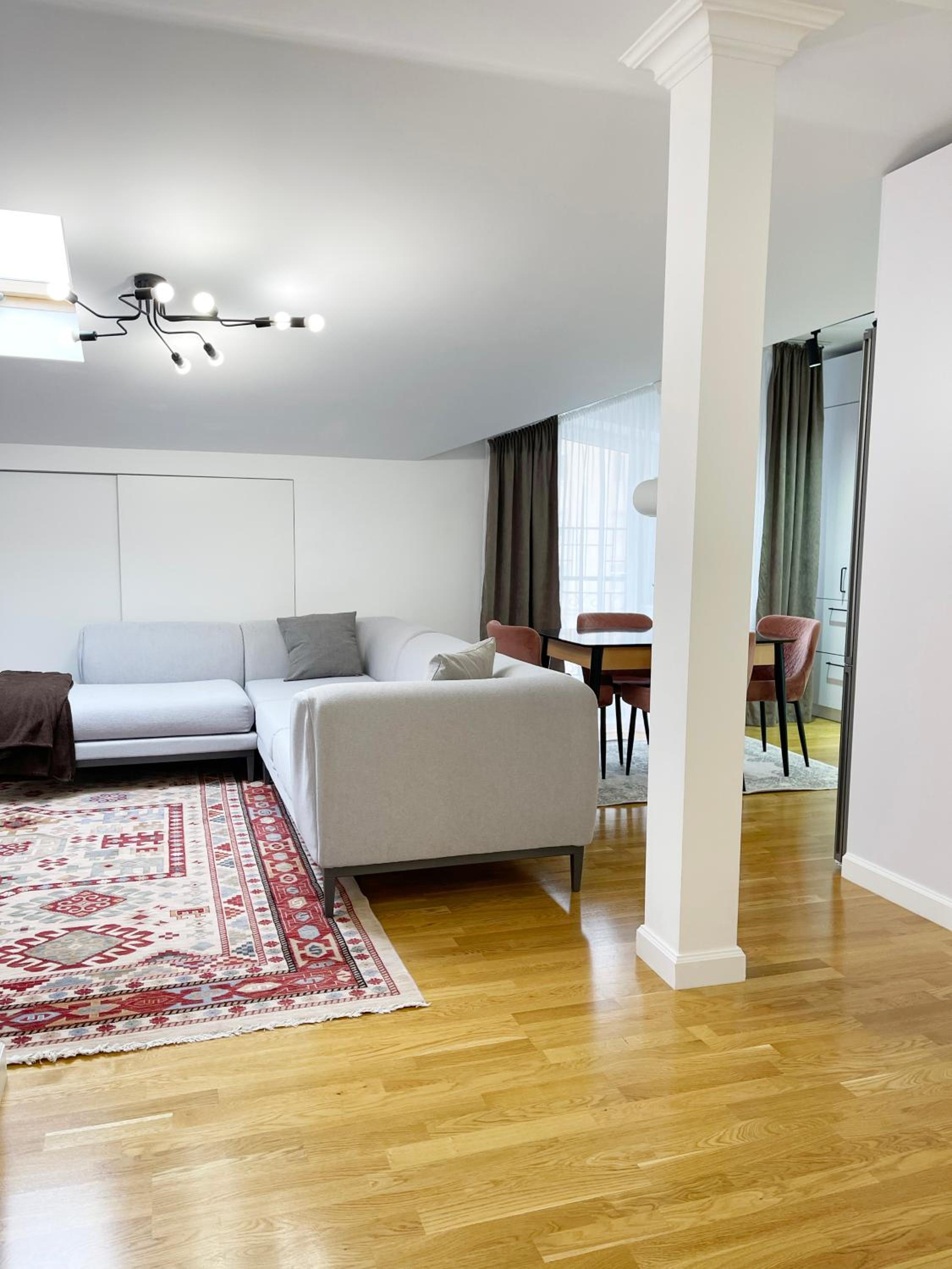Elegant and cosy apartment view 3