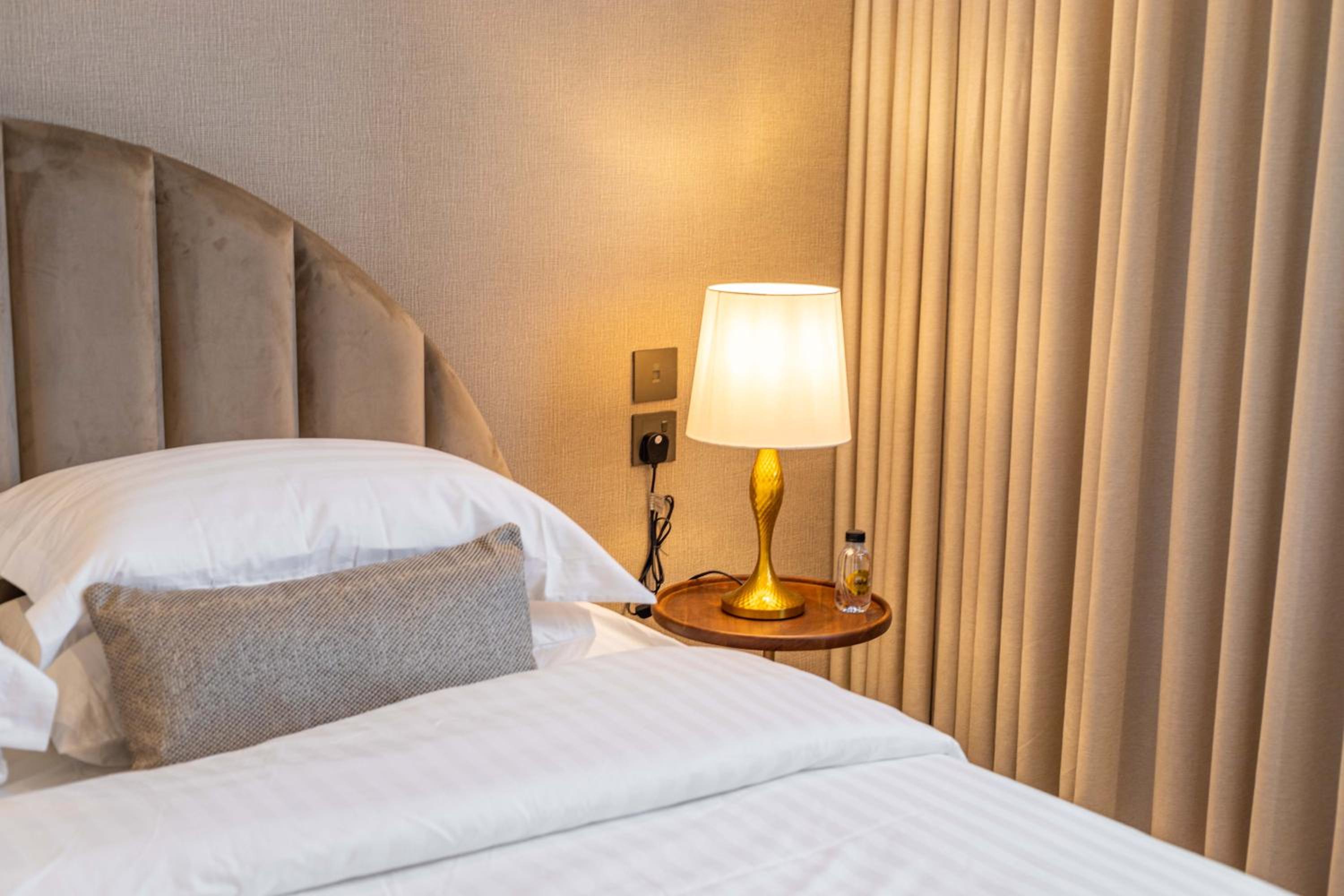 Al Yasmin Apartment