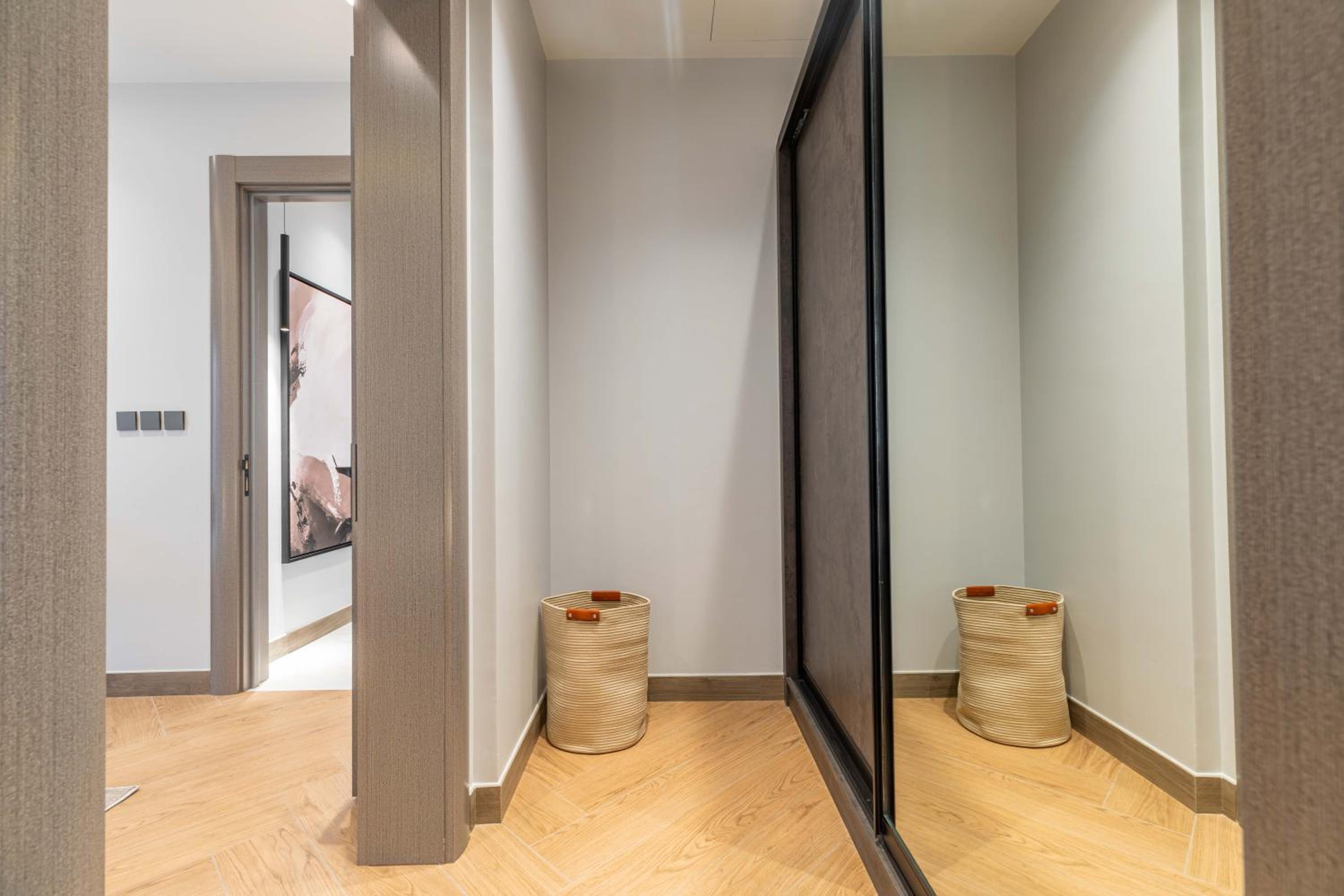 Al Yasmin Apartment