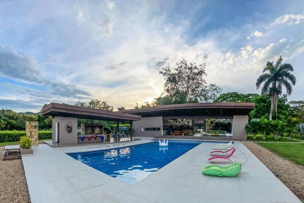 Hermosa y fantástica casa para familias