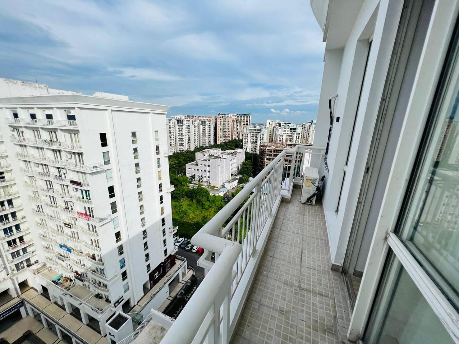 EzyStay Boutique Suites view 3