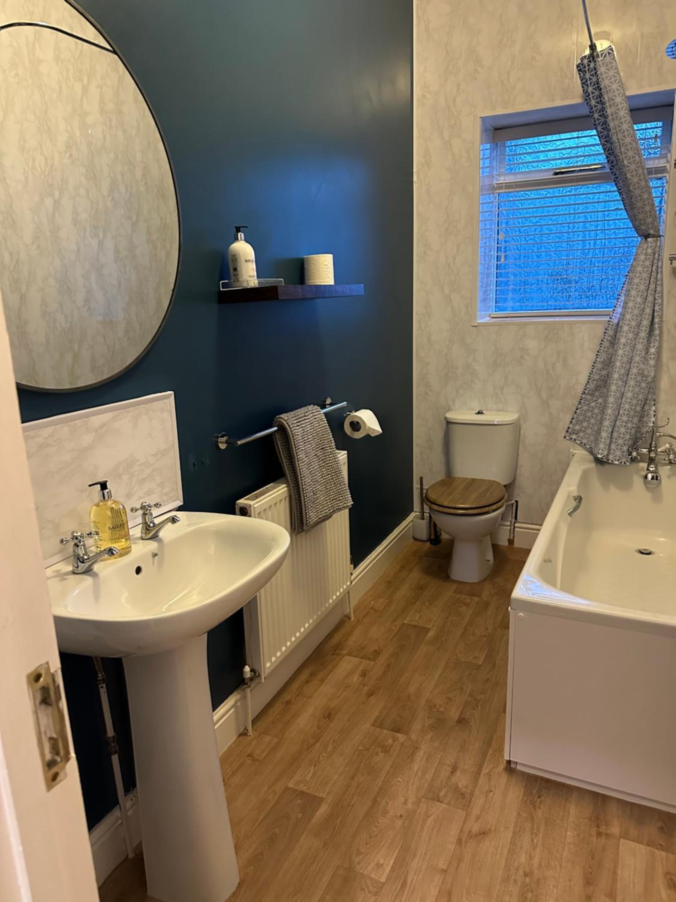 Stylish apartment in Walmer (nr Deal&Dover) view 3