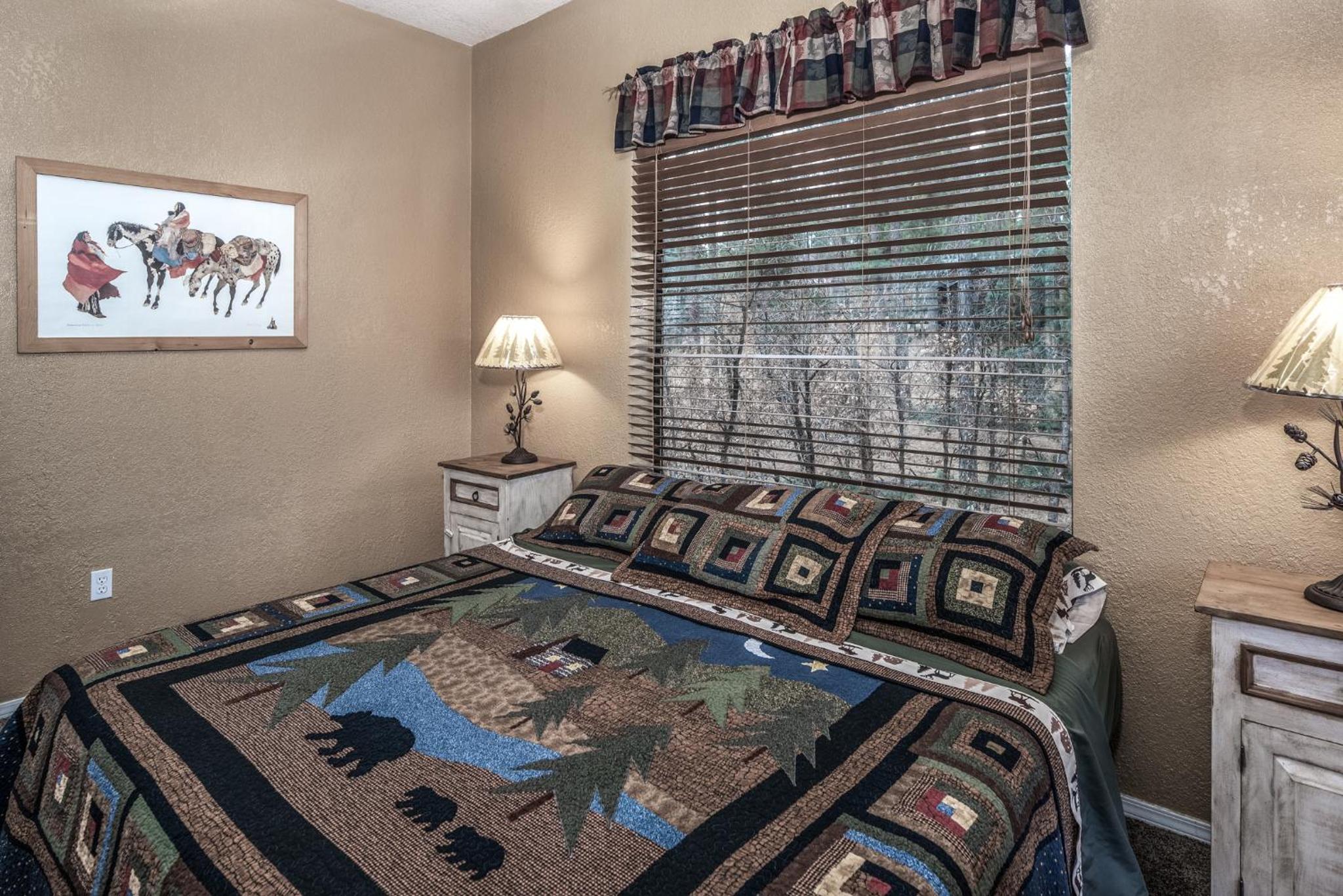 Upper Canyon Inn & Cabins