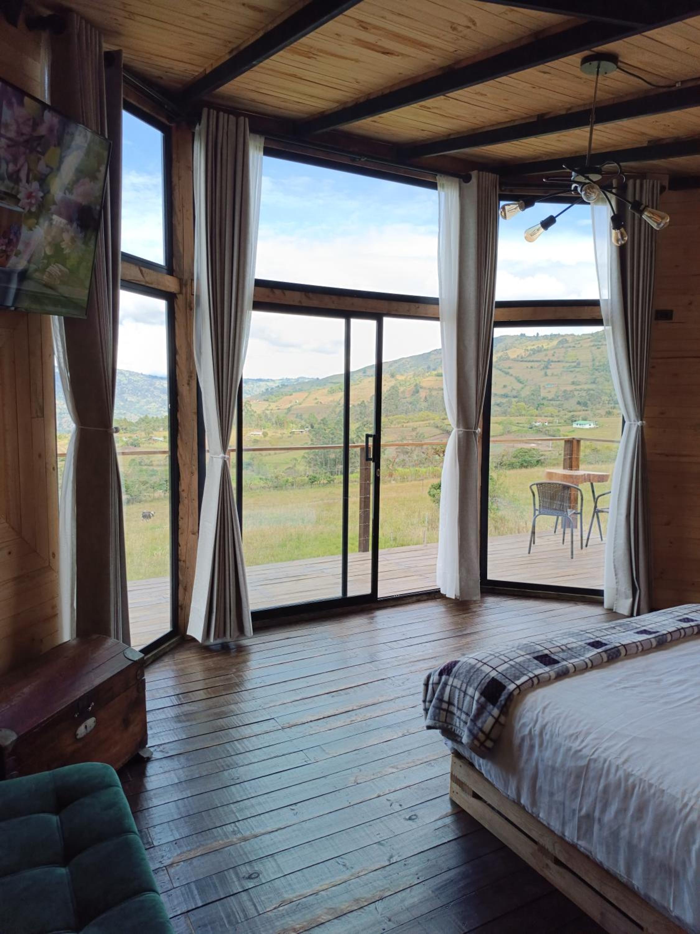 Cabaña al aire libre en Macheta Cundinamarca - Tiny House - Glamping Caelum