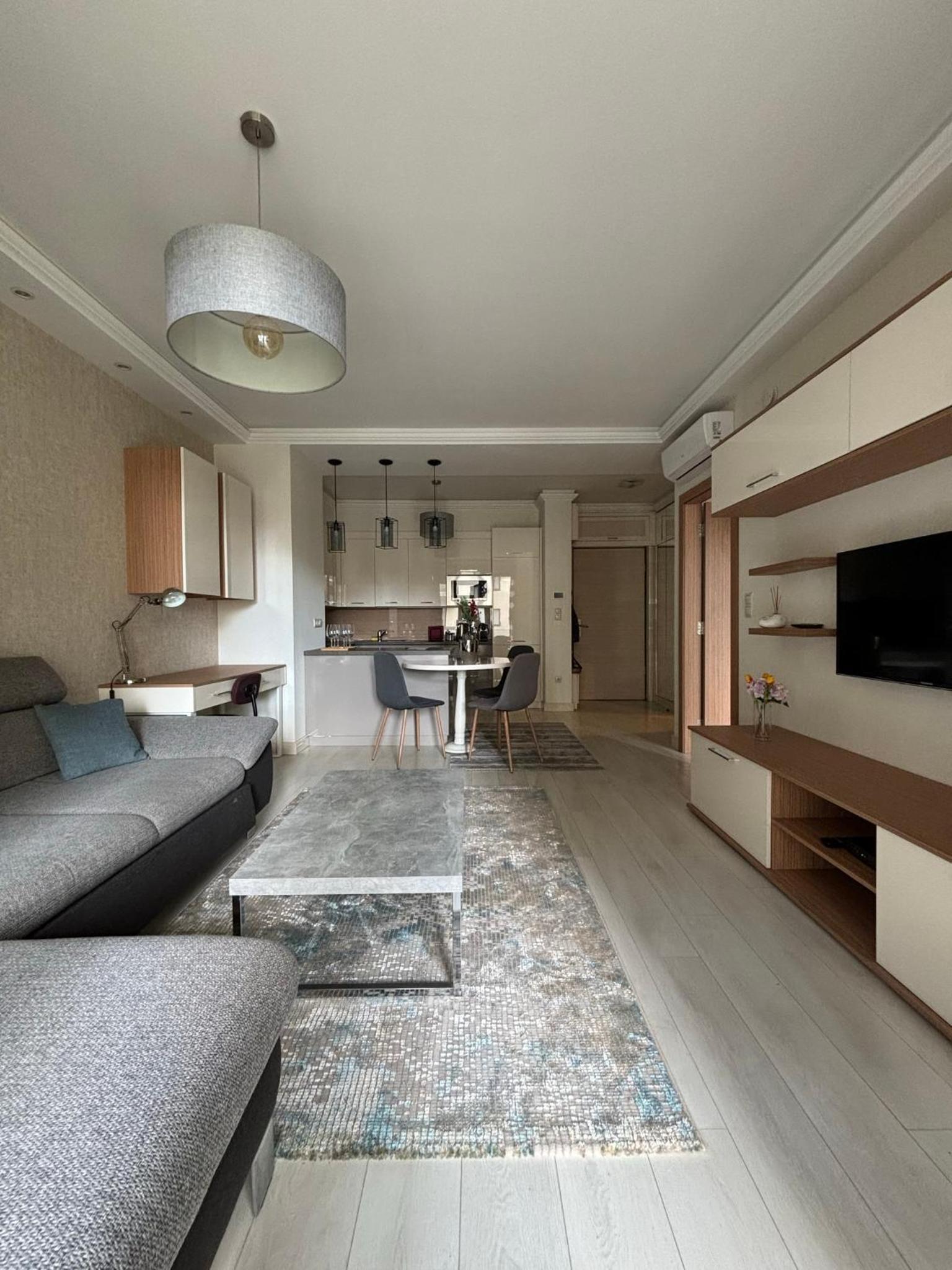 Corvin Dori apartment