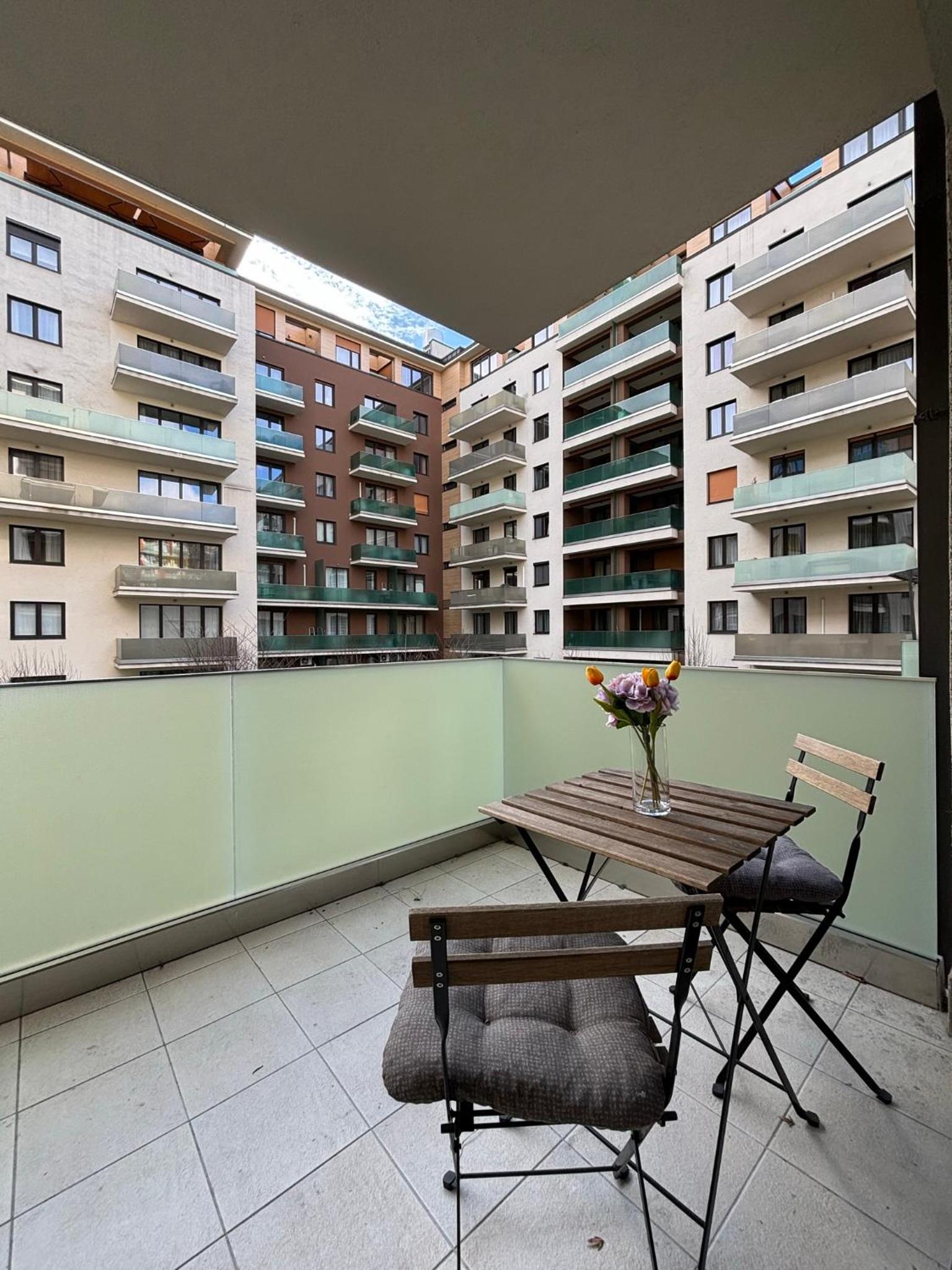 Corvin Dori apartment