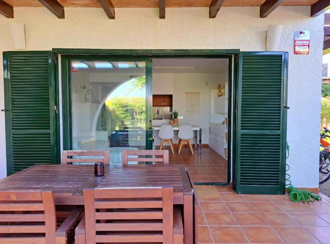 Les Oliveres, ideal familias