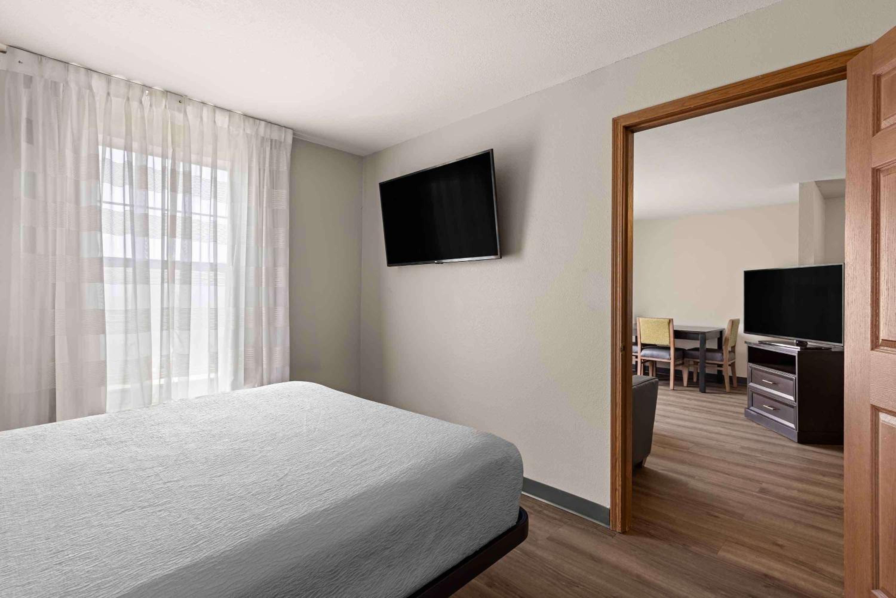 Extended Stay America Suites - St Louis - Fenton - Property Image 4