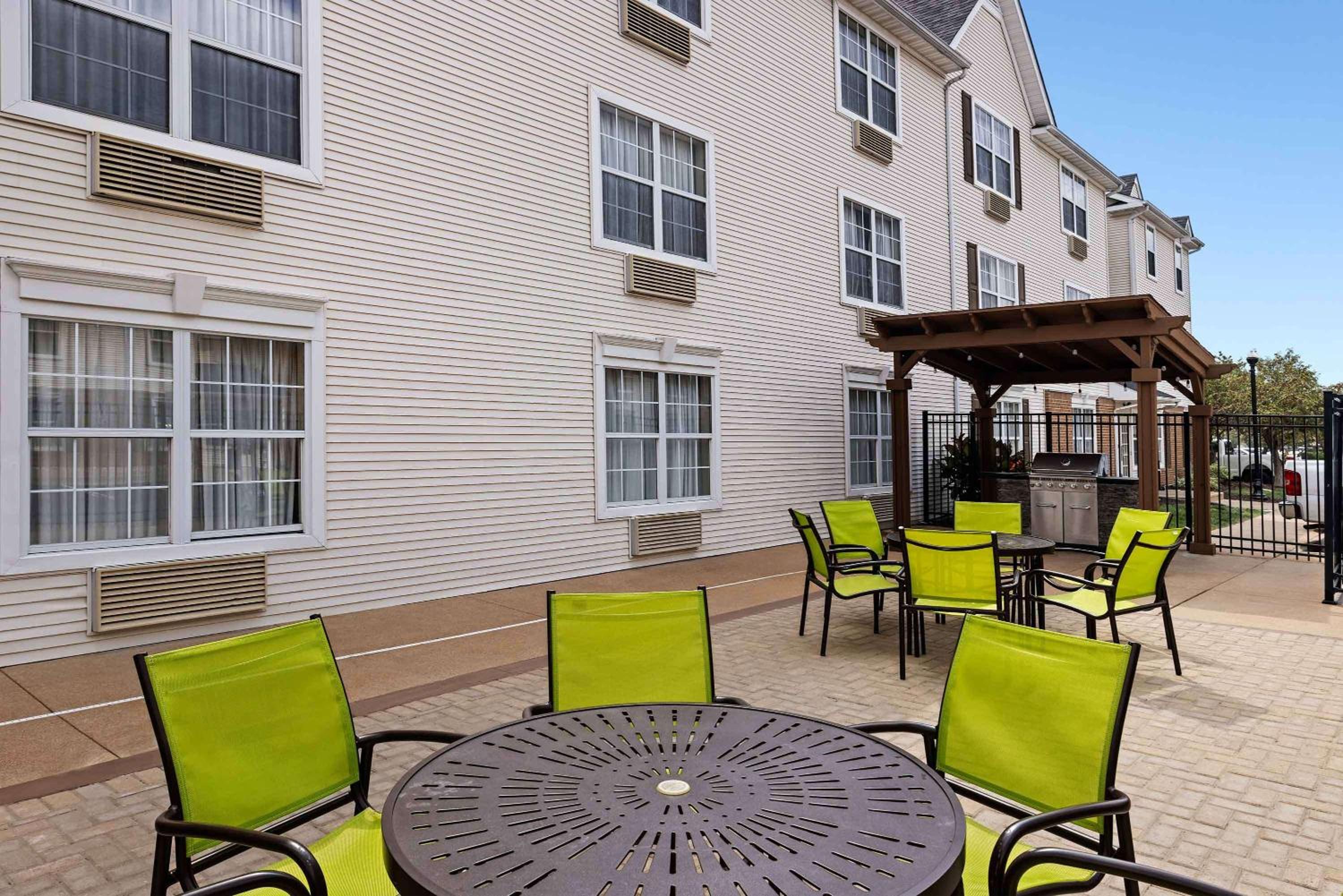 Extended Stay America Suites - St Louis - Fenton - Property Image 12