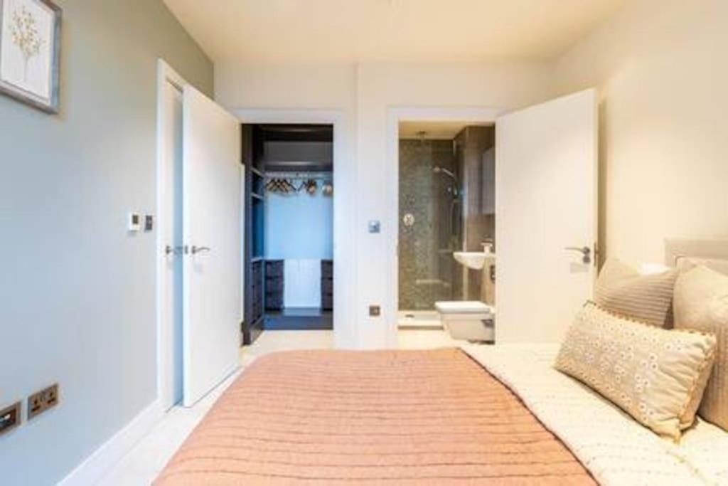 The Battersea Pad