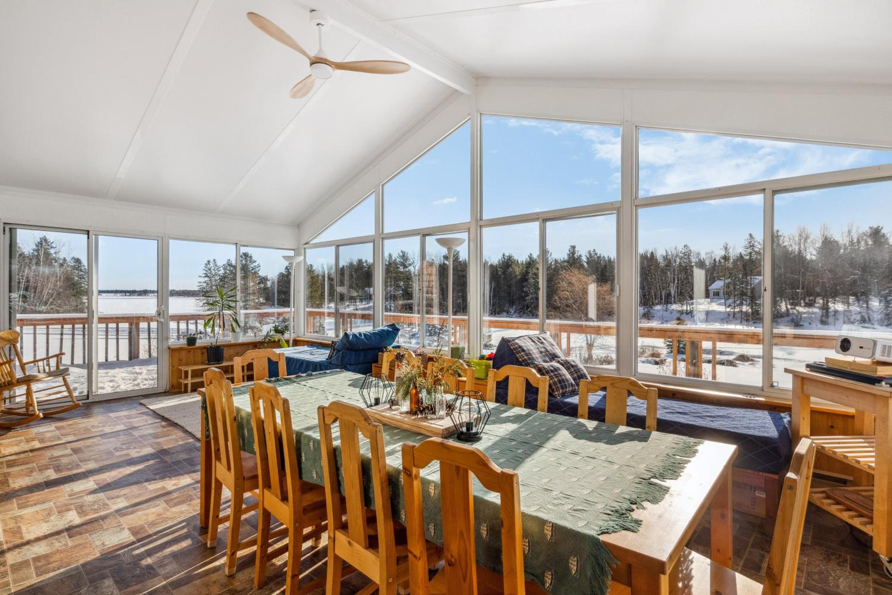 Stunning Secluded Richibucto River Waterfront Cottage with Unparallel Privacy