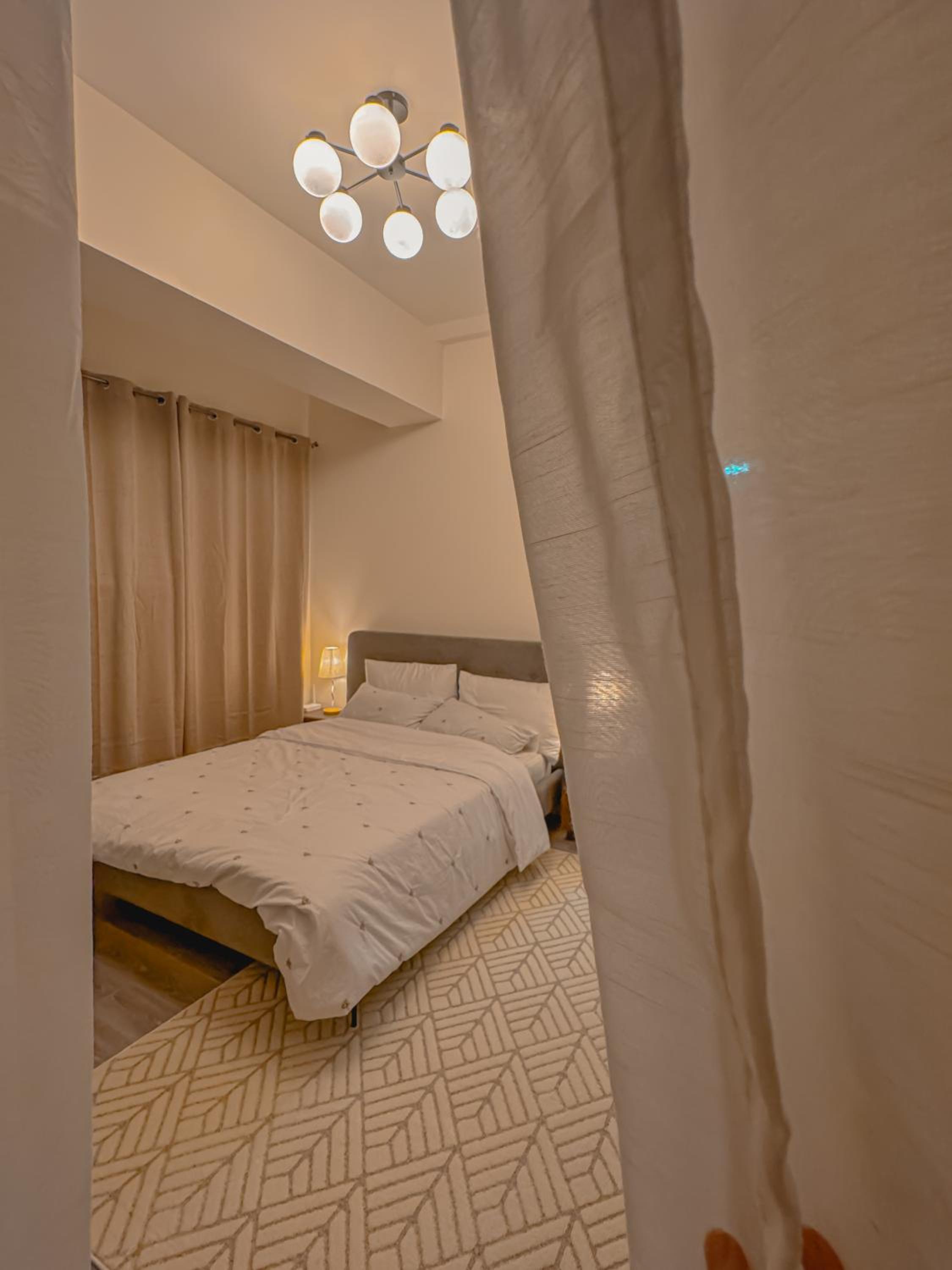 Charming 1BR condo features self-check-in view 5