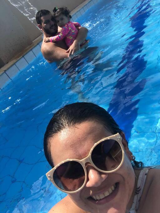 Casa na Praia com Super Piscina, em Condomínio Fechado.
