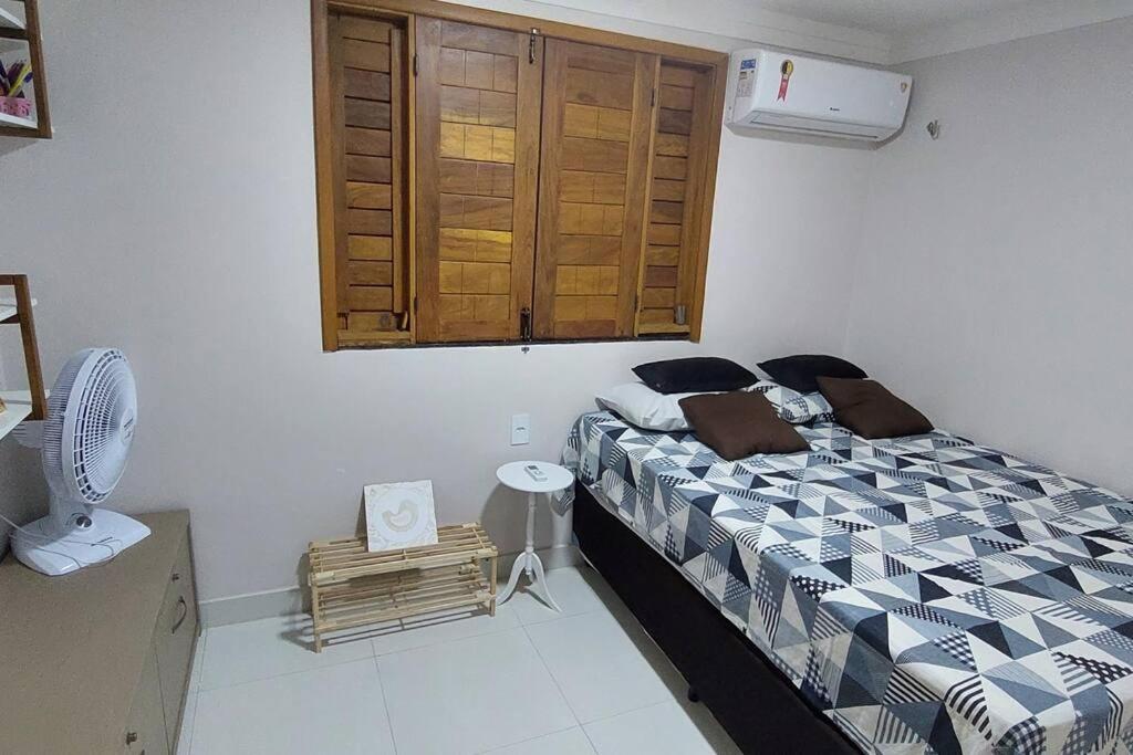Casa na Praia com Super Piscina, em Condomínio Fechado.