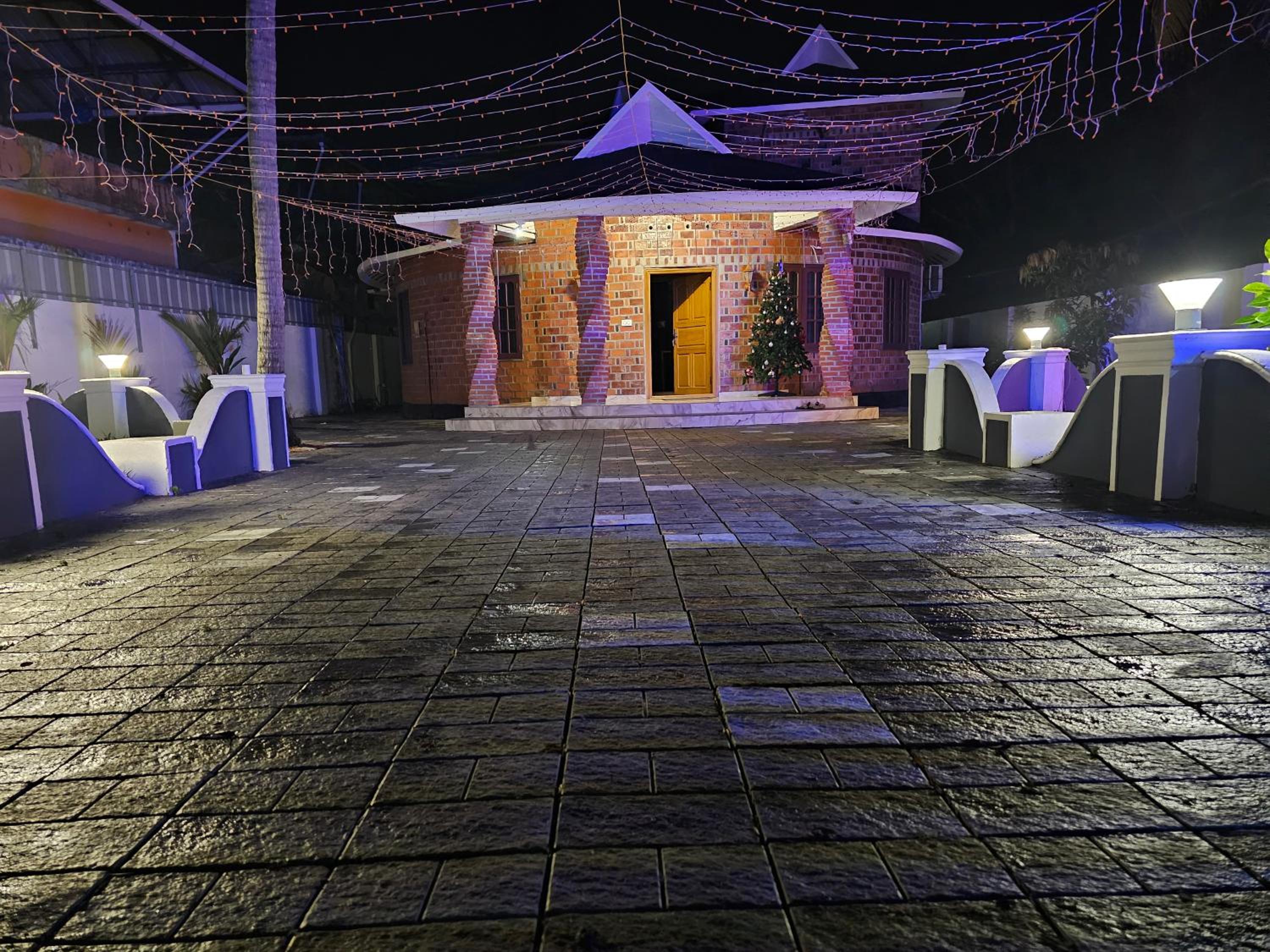 Photo 16