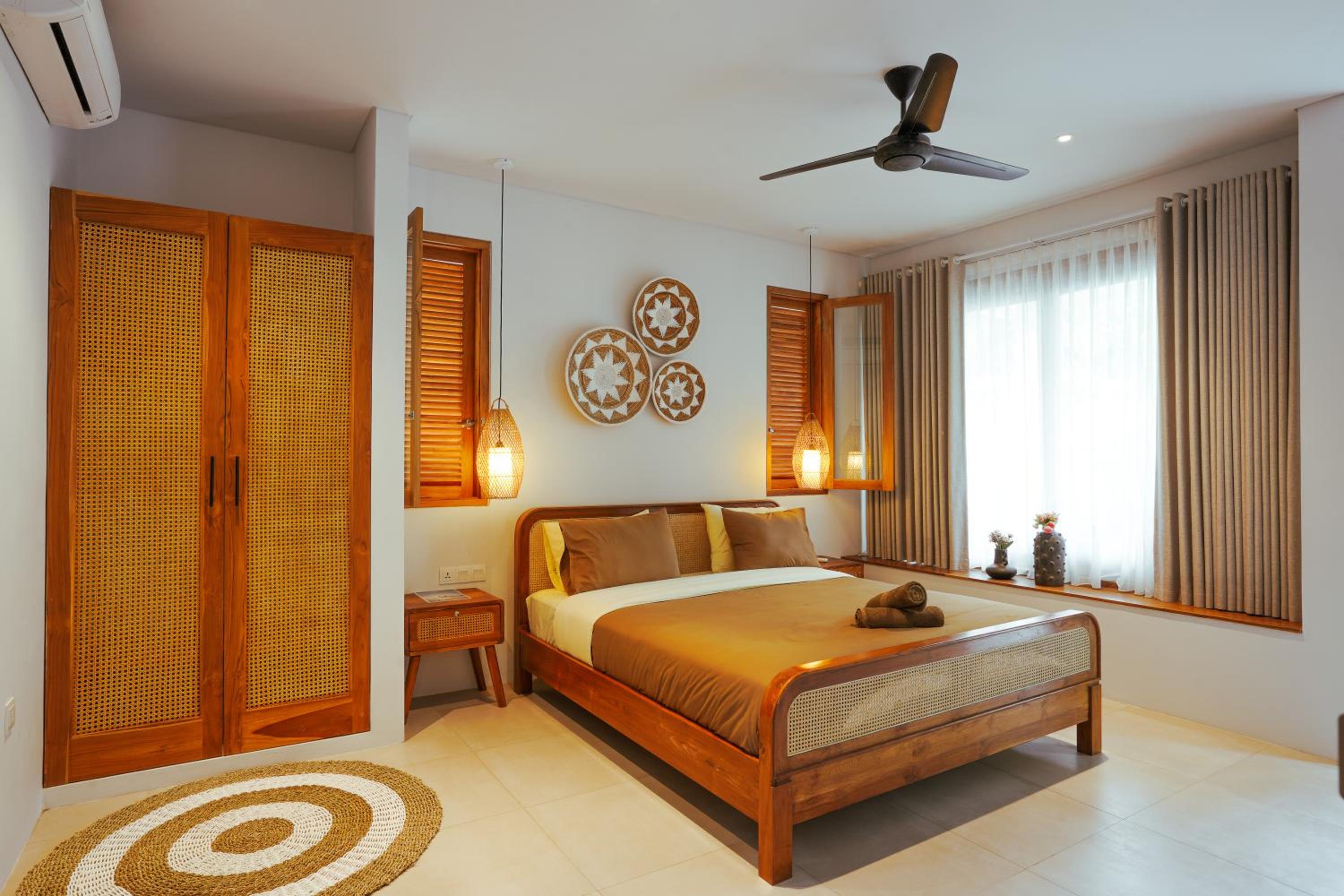 Karyana Villa 2 view 3