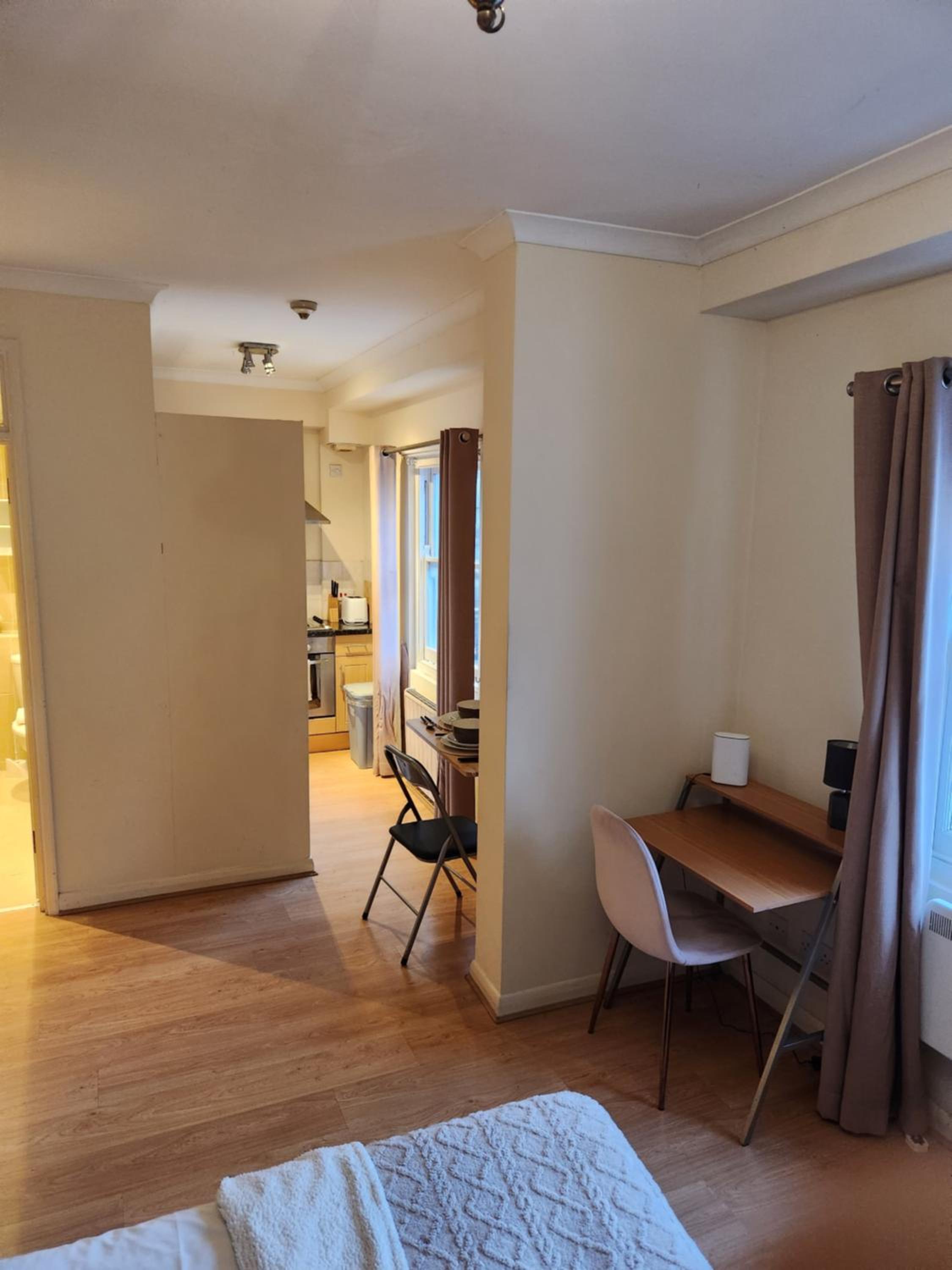 UK CHAPS Retreat: Private Chelsea Studio