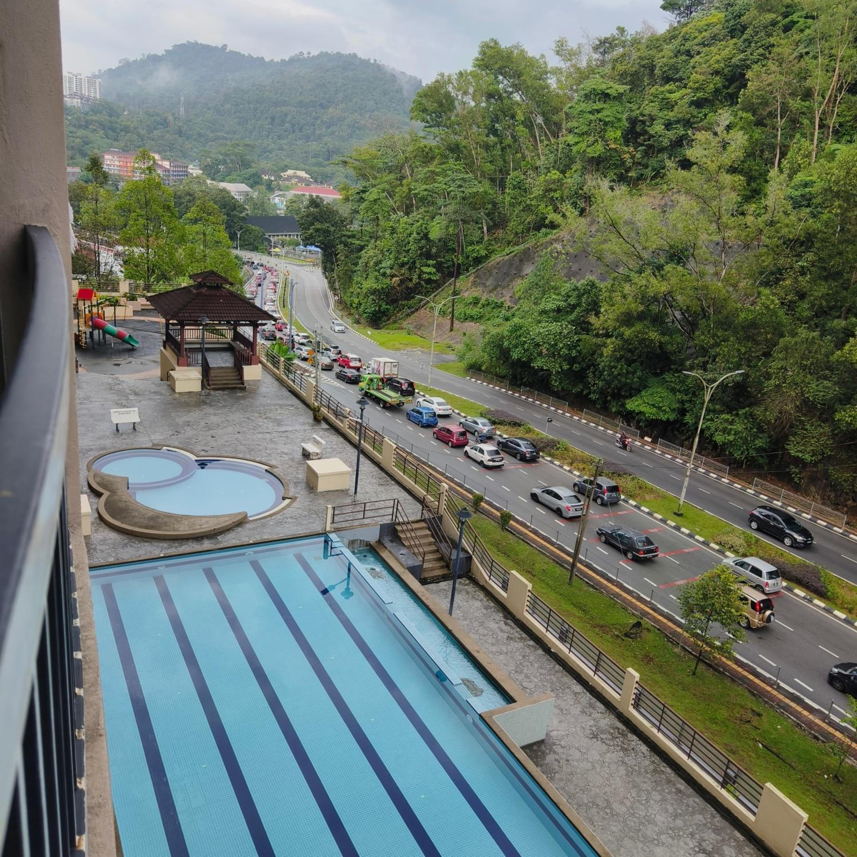 Farhah Homestay Selayang Kuala Lumpur - malay only photo 8