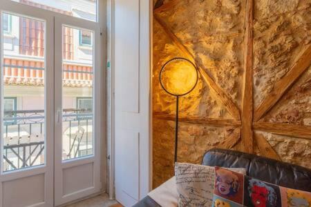 Old Town Chiado Balcony AirCon by LD Apartments view 2