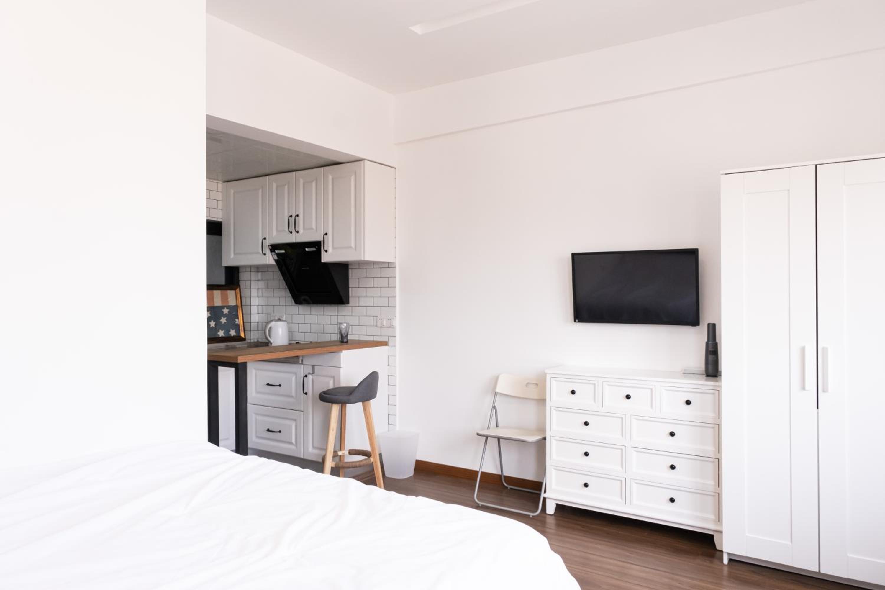 1930 French Minimalist Apartment