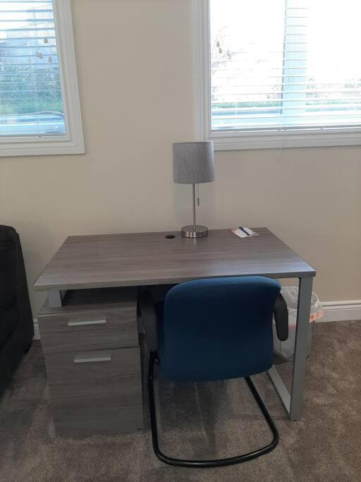 Queen guest apartment