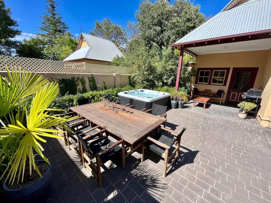 Porters Cottage Oasis